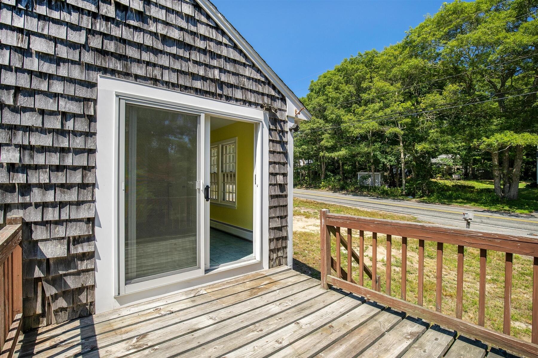 771 W Yarmouth Road Property Photo 32
