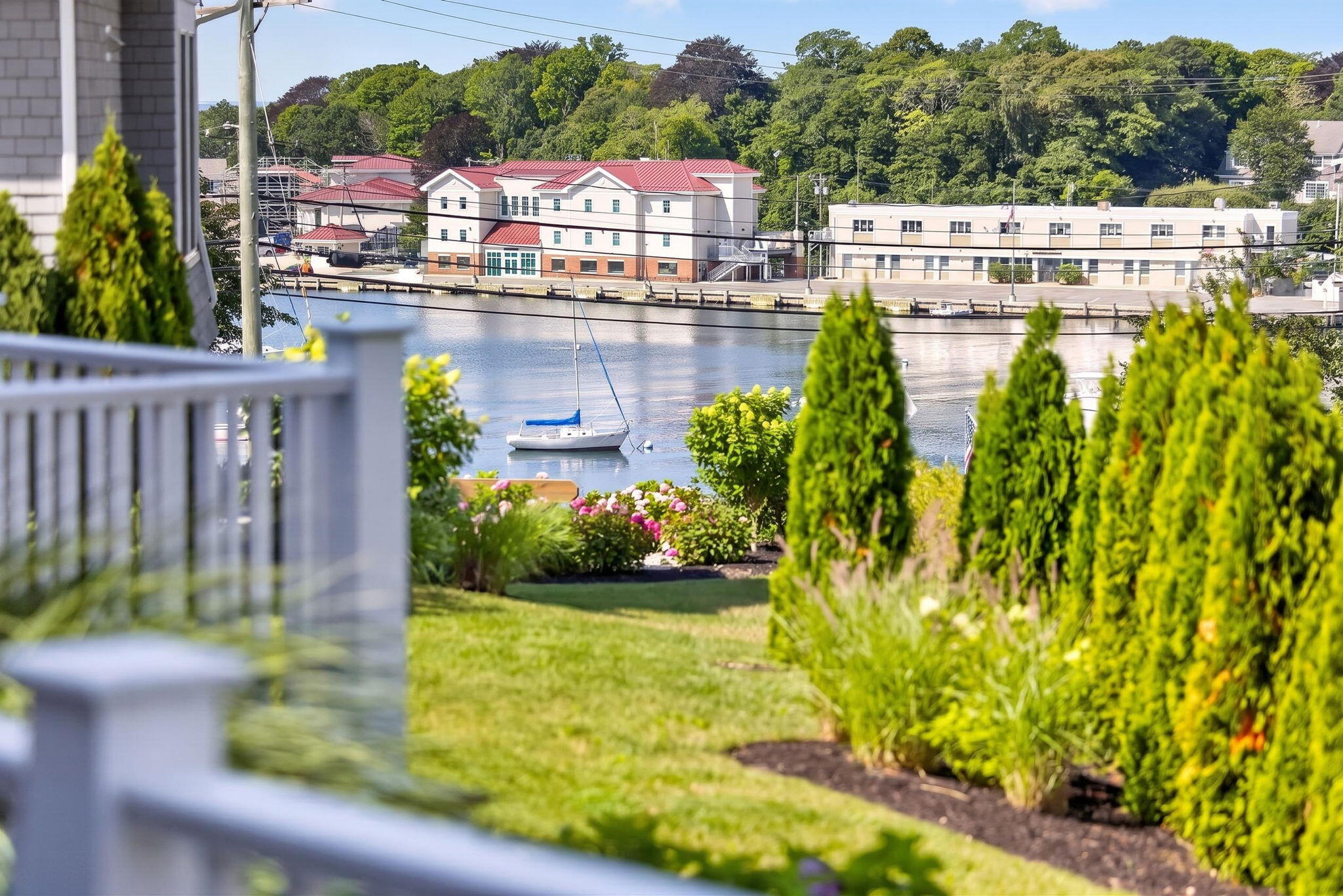 533 Woods Hole Road Unit B102 Property Photo 2