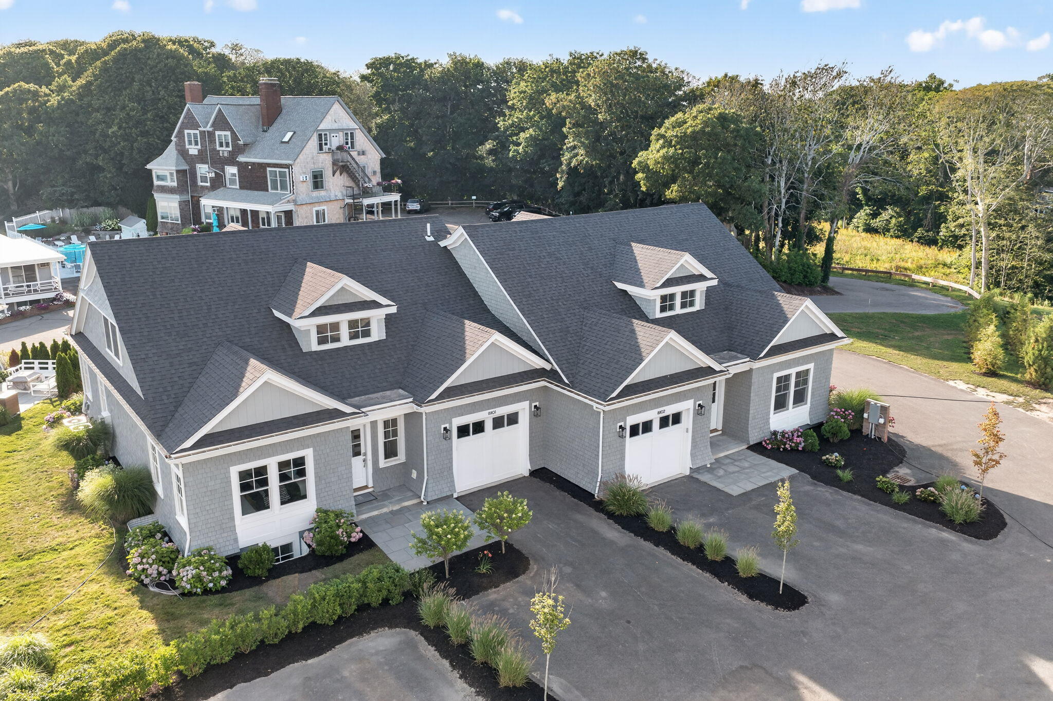 533 Woods Hole Road Unit B102 Property Photo 5
