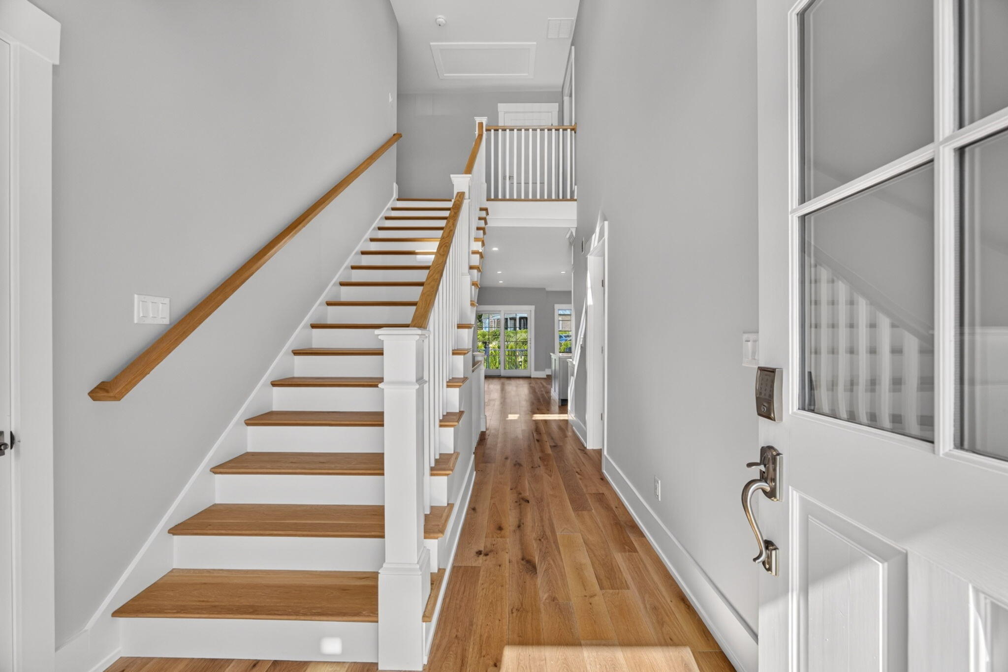 533 Woods Hole Road Unit B102 Property Photo 16