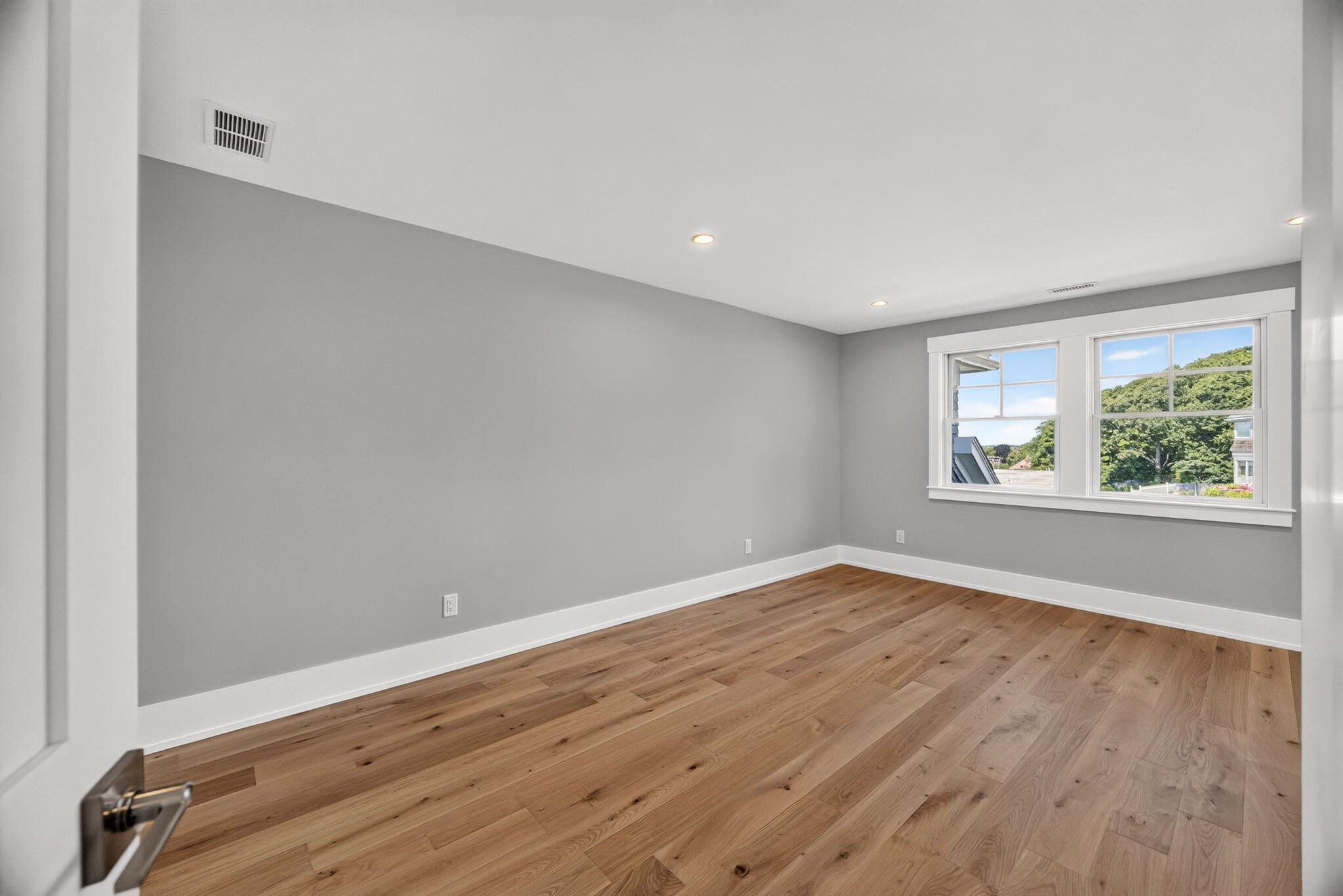 533 Woods Hole Road Unit B102 Property Photo 32