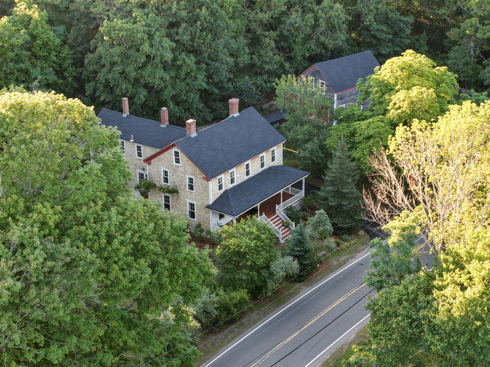 1276 County Road Property Photo 1