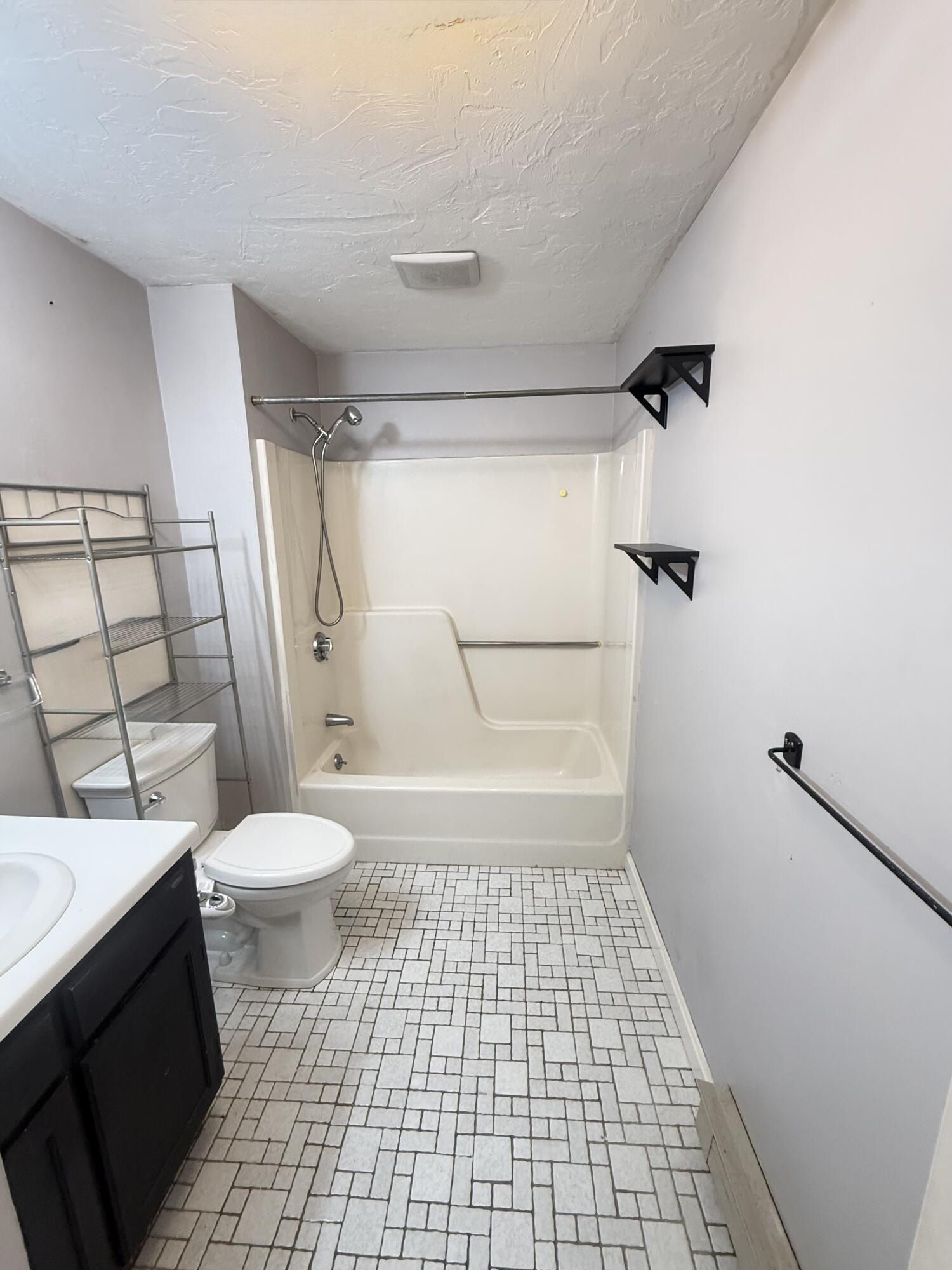 300 Falmouth Road Apt 19c Property Photo 29