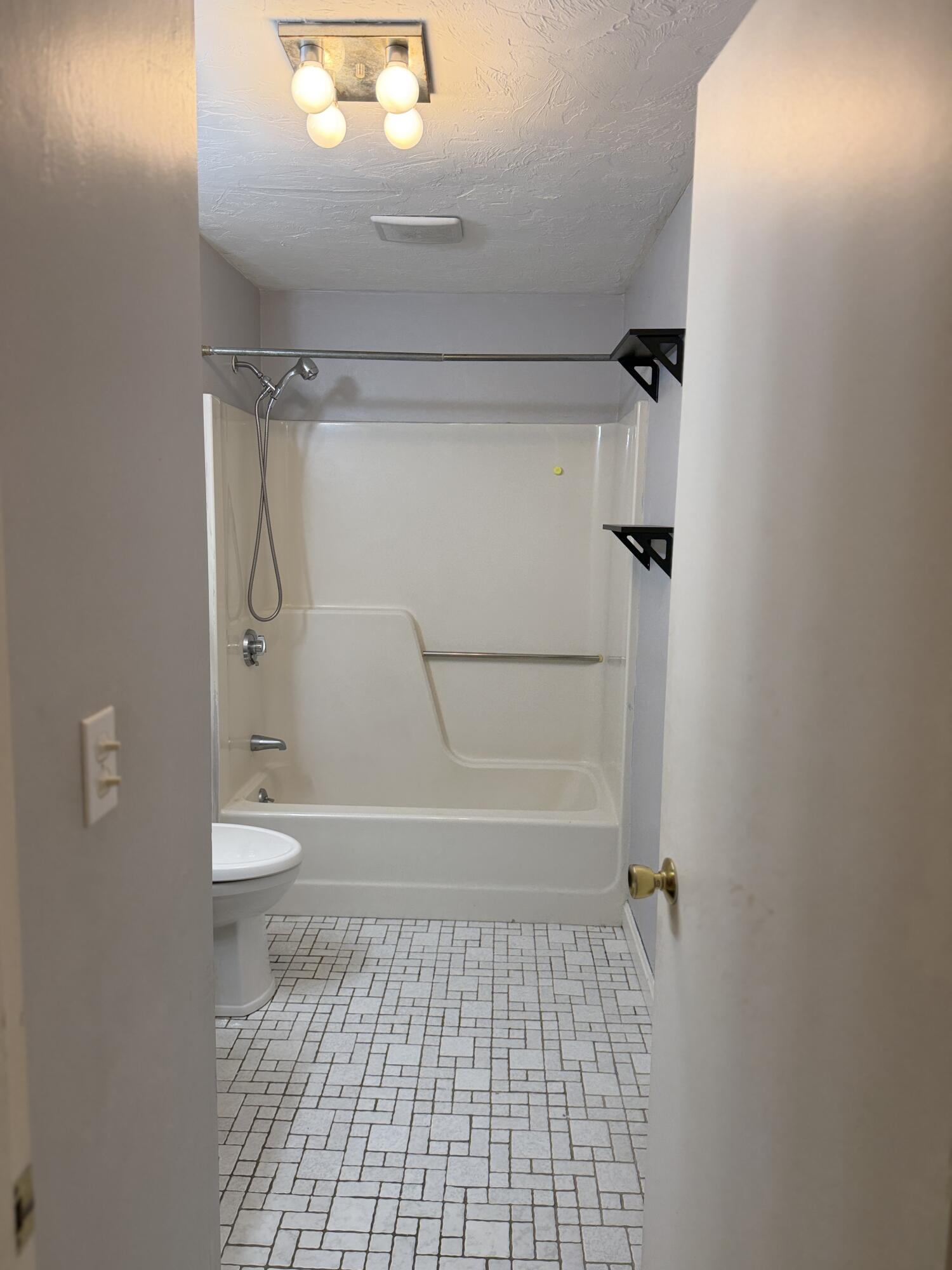 300 Falmouth Road Apt 19c Property Photo 30