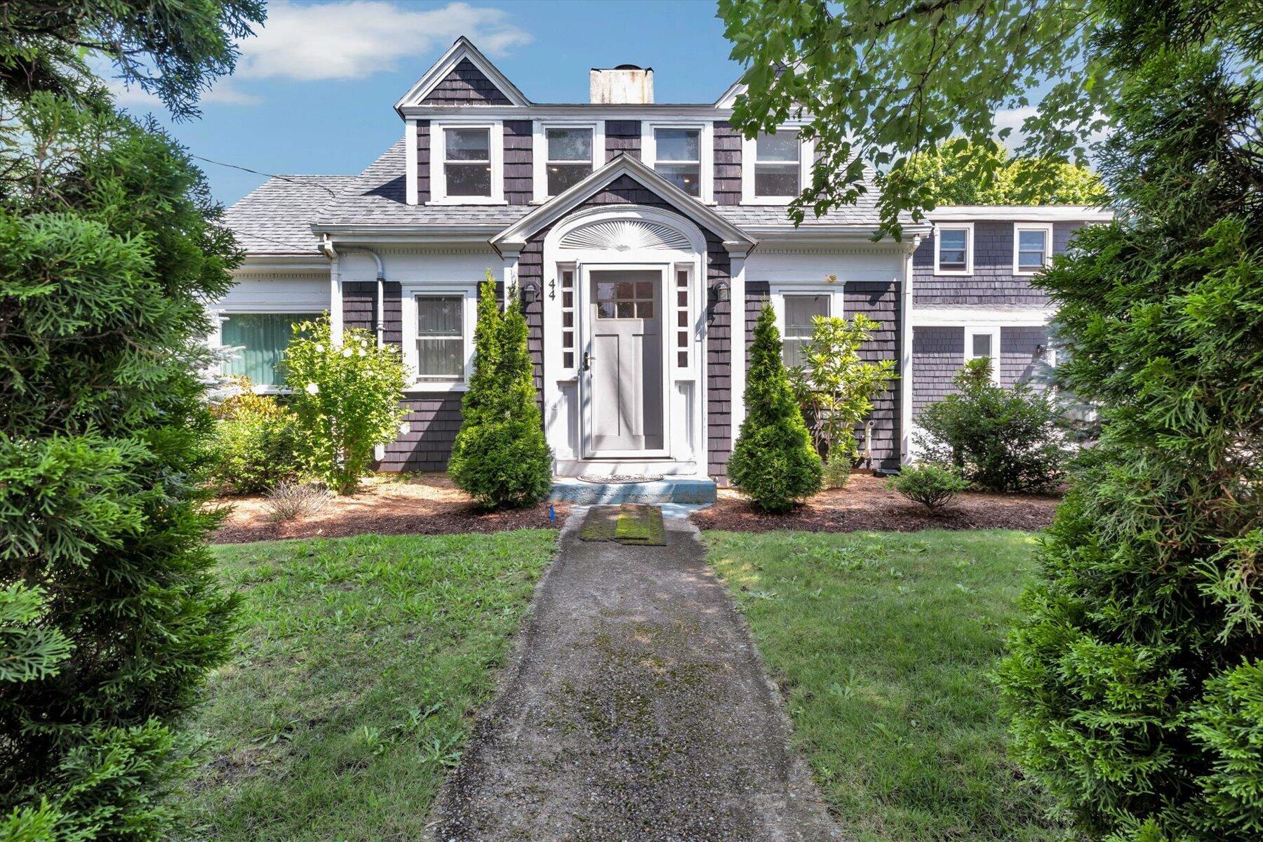 44 Maple Avenue Property Photo 1