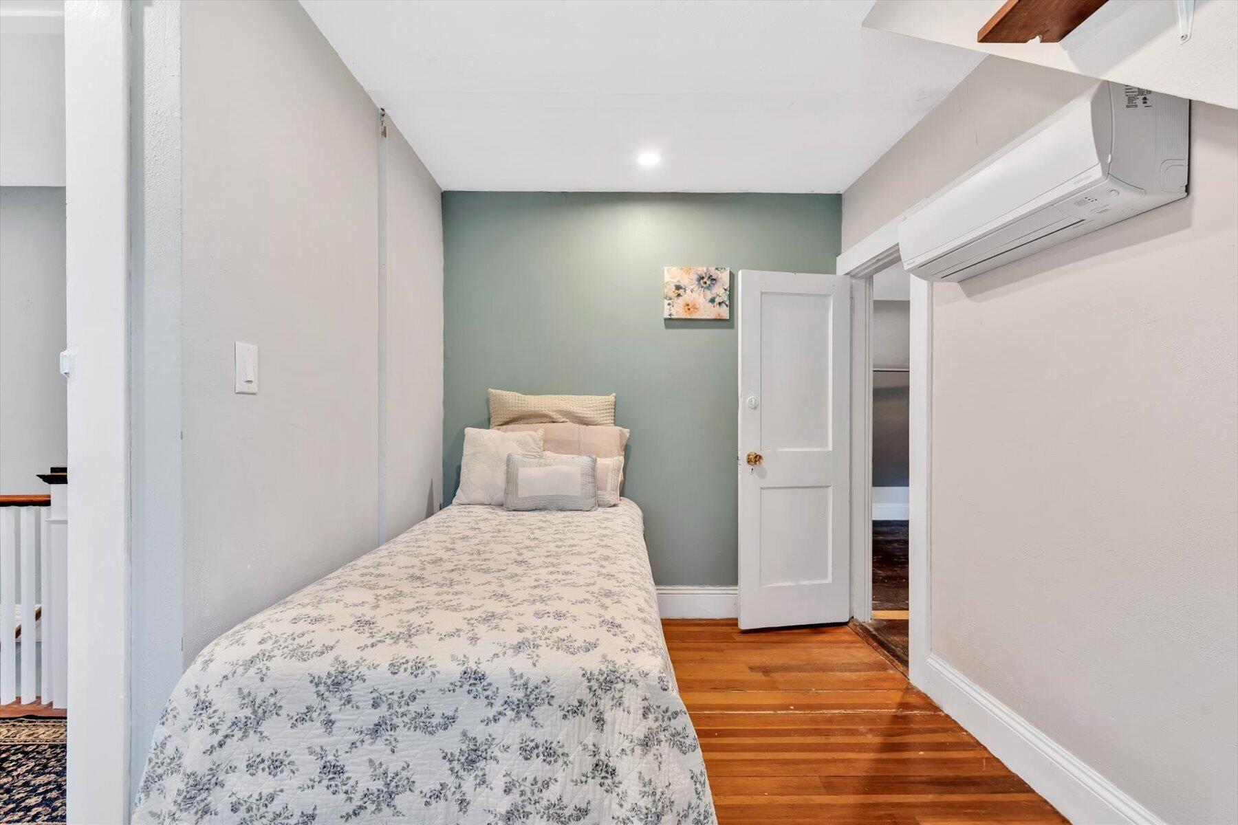 44 Maple Avenue Property Photo 24