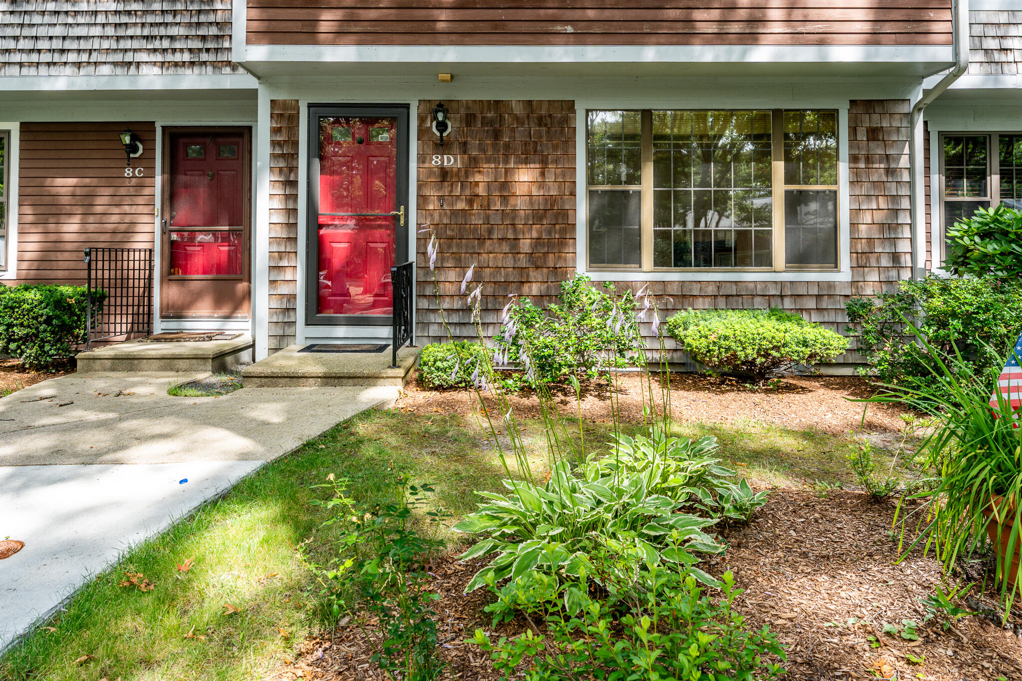 195 Falmouth Road # 8d Property Photo 2