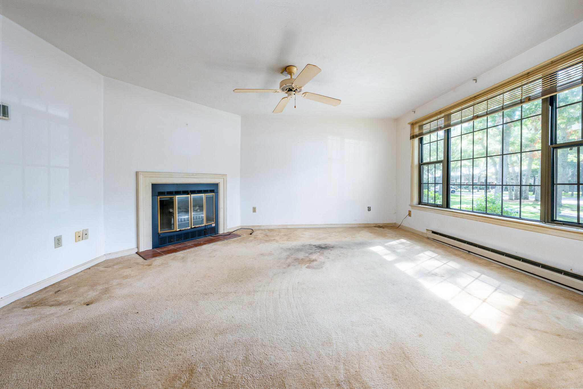 195 Falmouth Road # 8d Property Photo 8