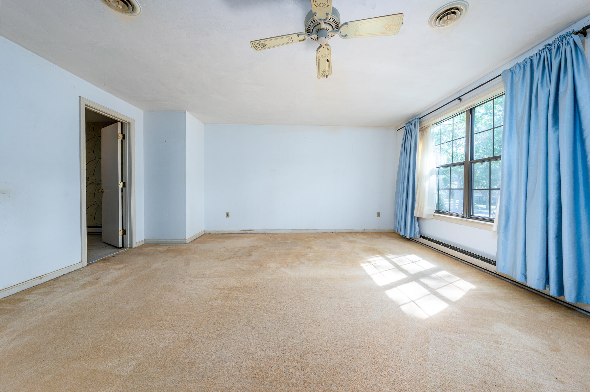 195 Falmouth Road # 8d Property Photo 10