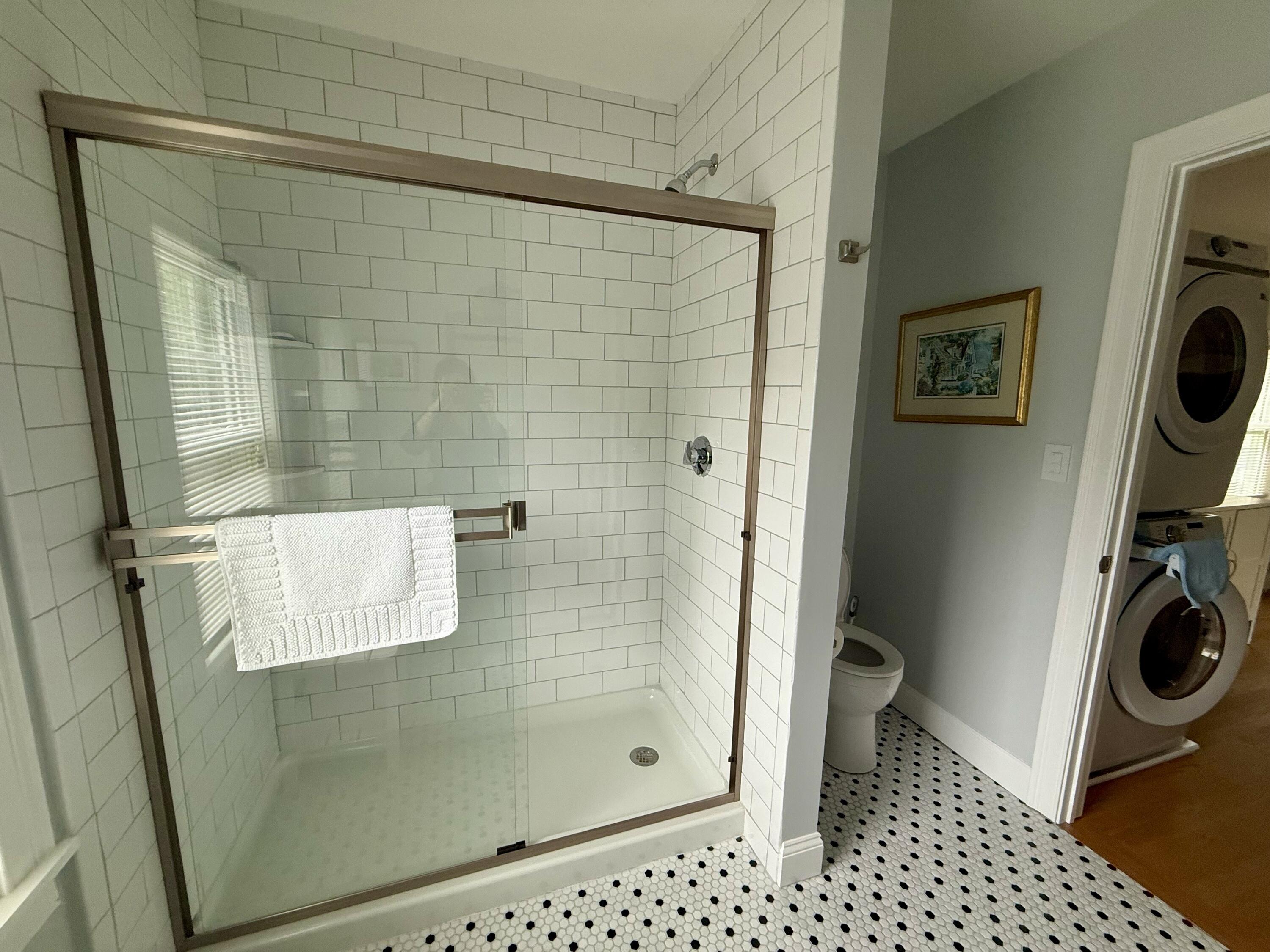 209 Bank Street Property Photo 9