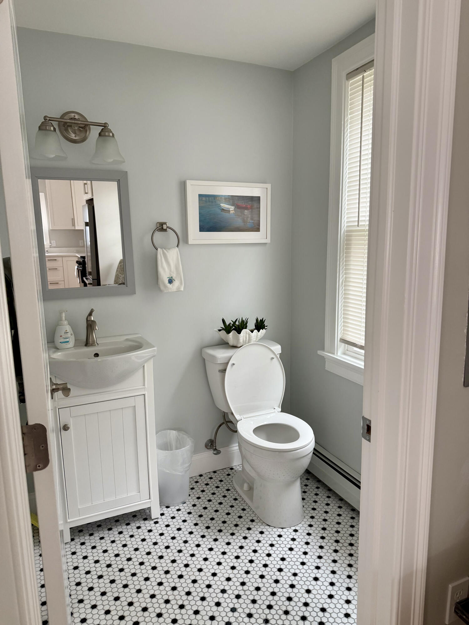 209 Bank Street Property Photo 16