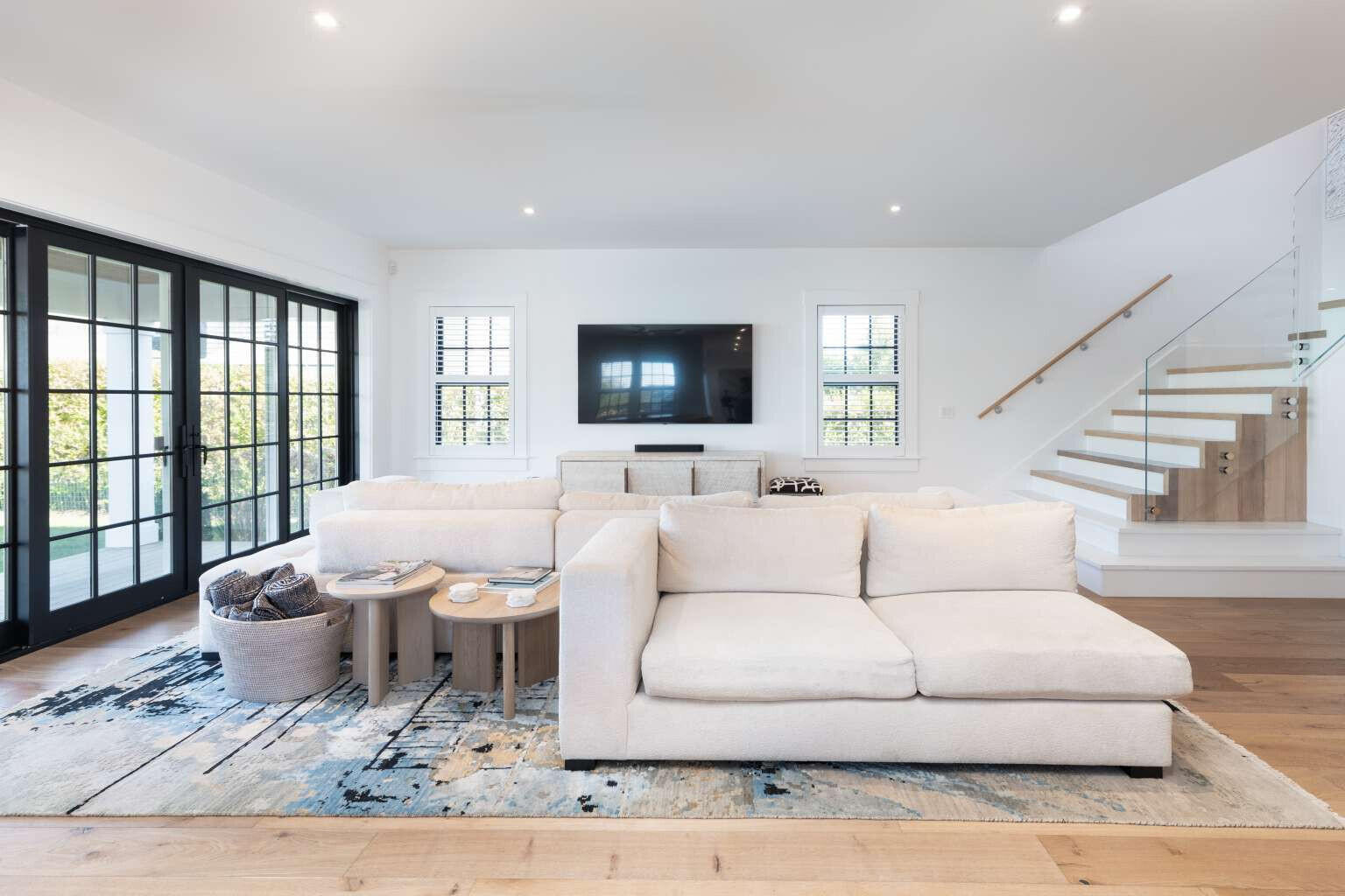 11a Meadow Lane Property Photo 8