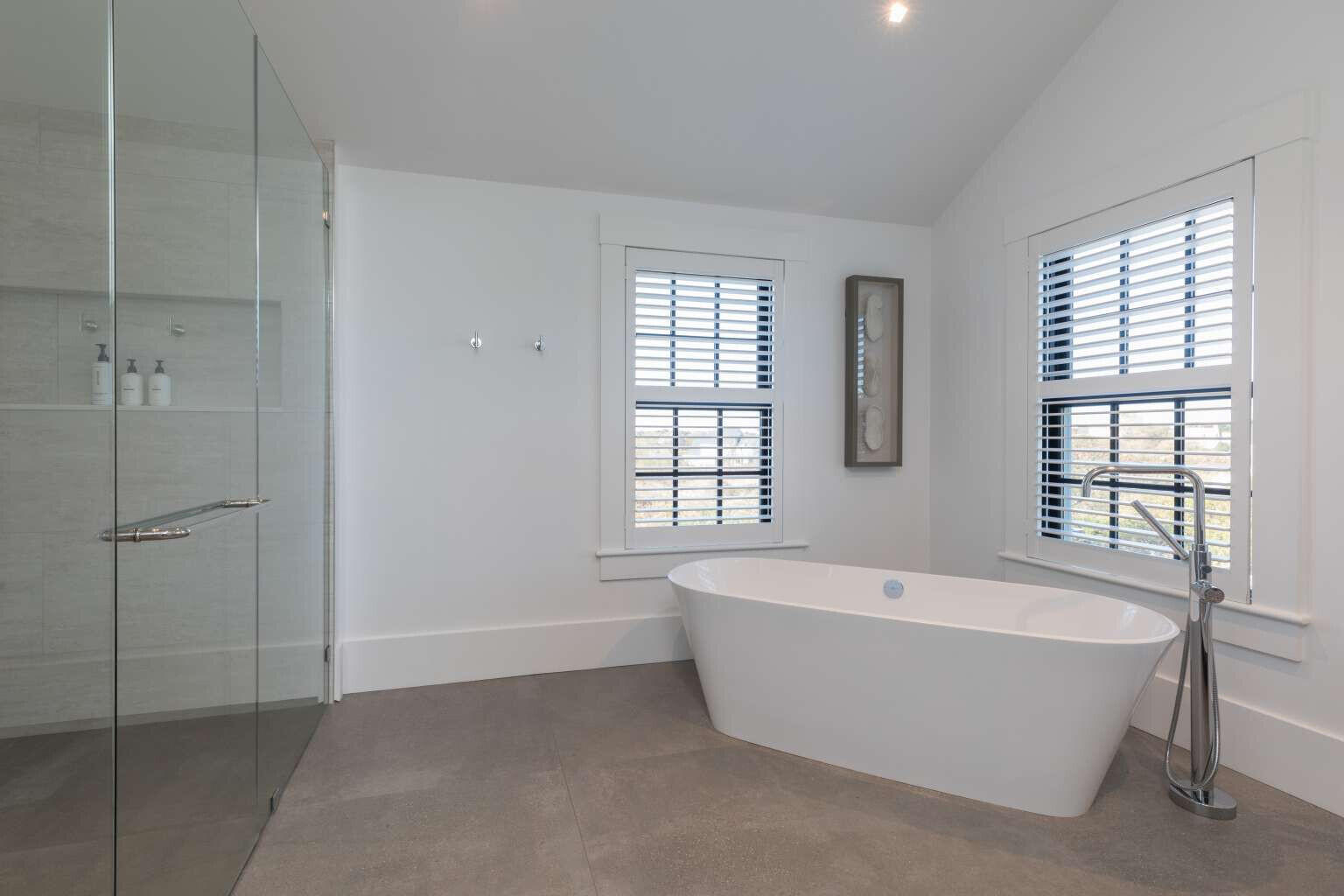 11a Meadow Lane Property Photo 36