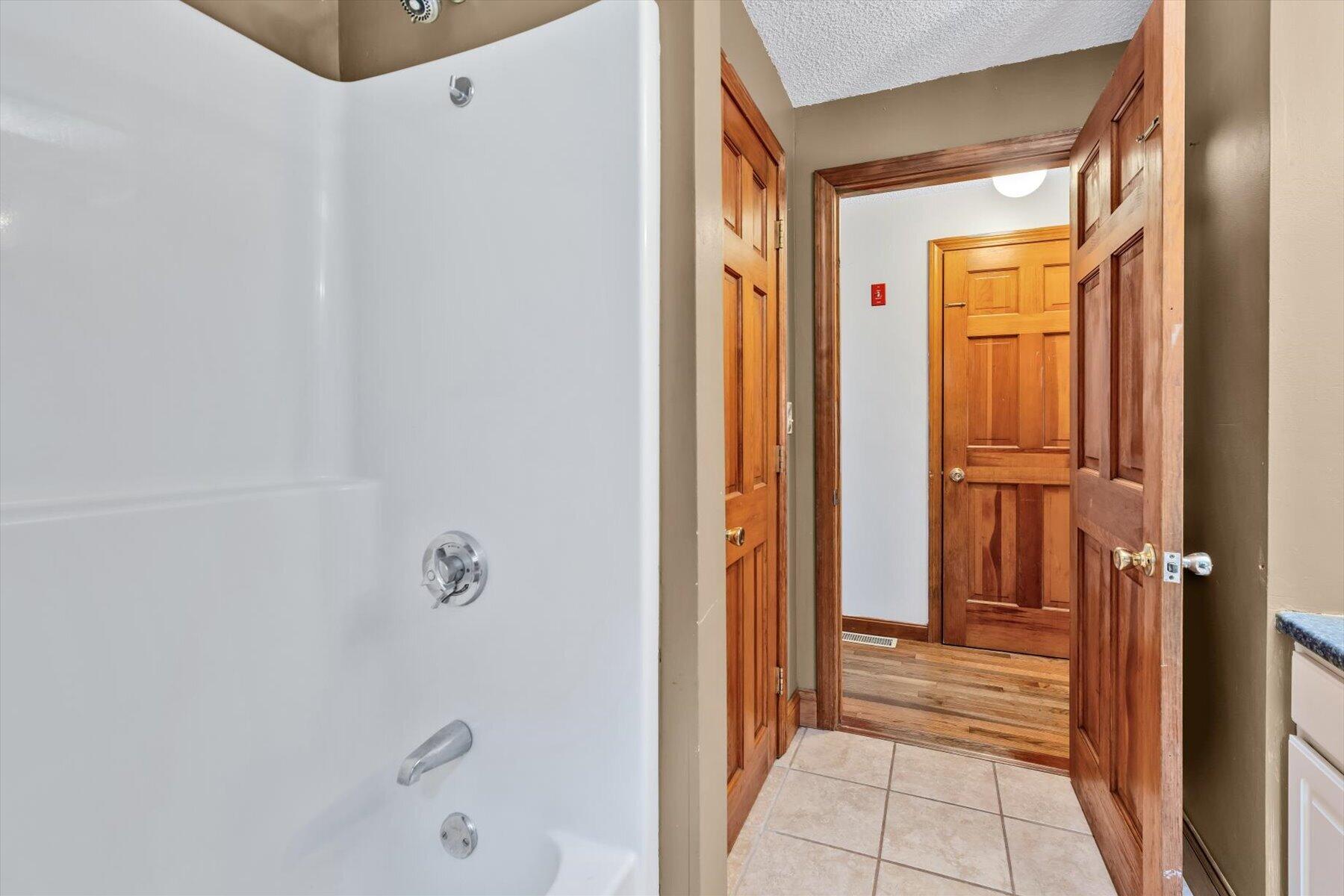 69r Anthony Street Property Photo 31