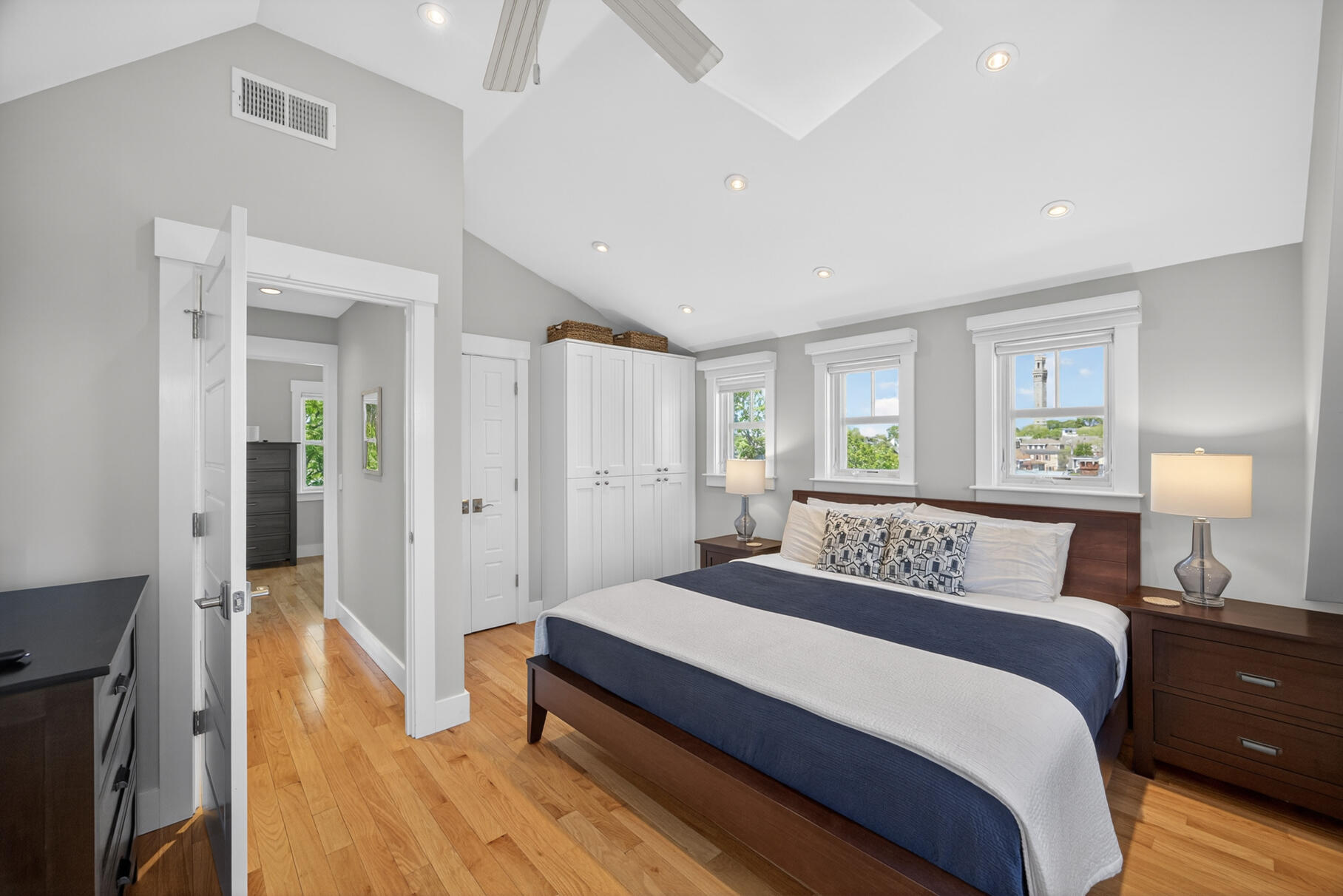 7 Conant Street Unit 4 Property Photo 5