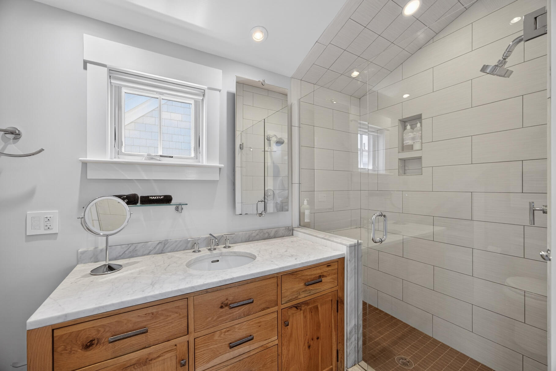 7 Conant Street Unit 4 Property Photo 24