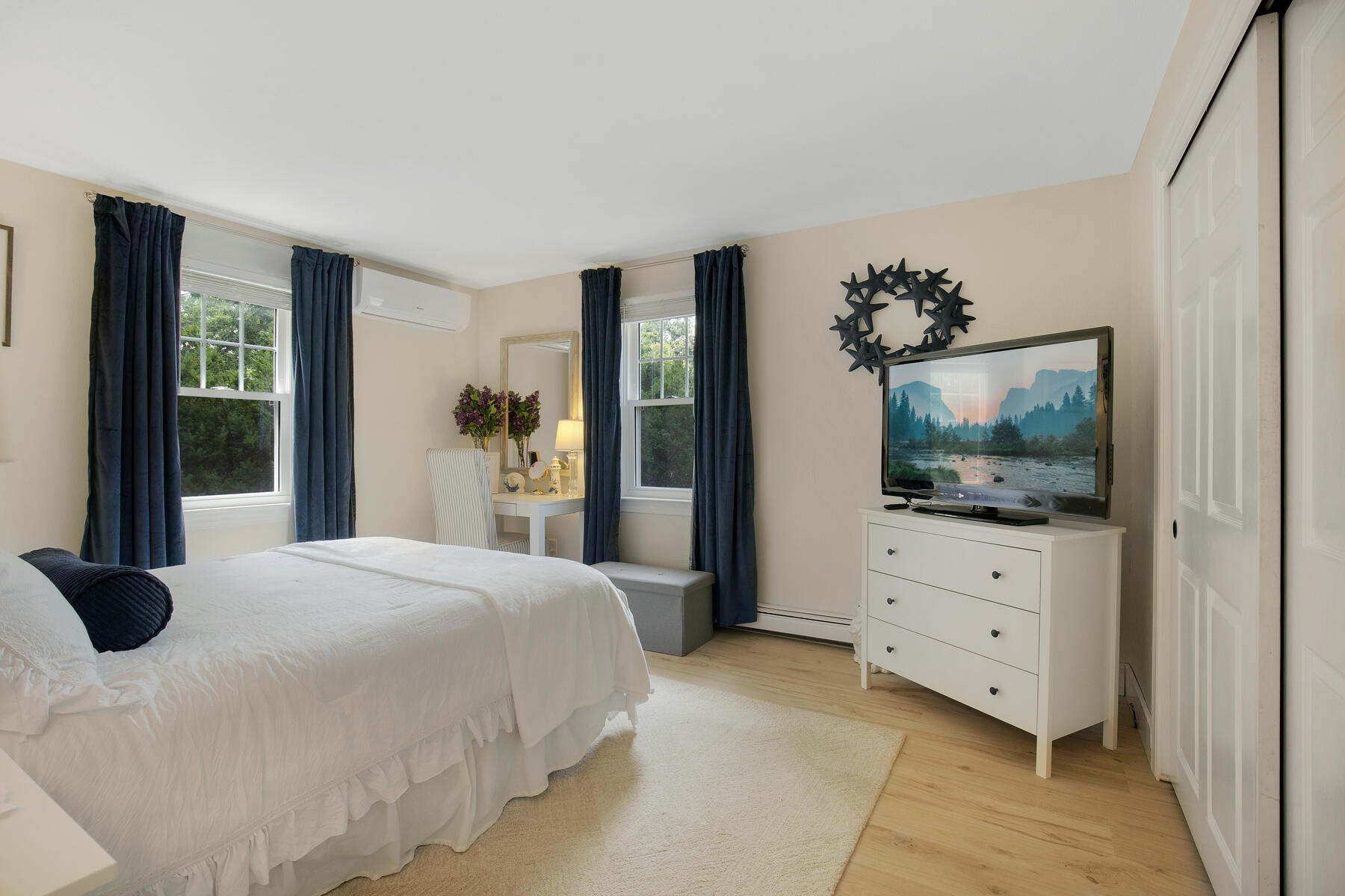 835 Old Barnstable Road Property Photo 12