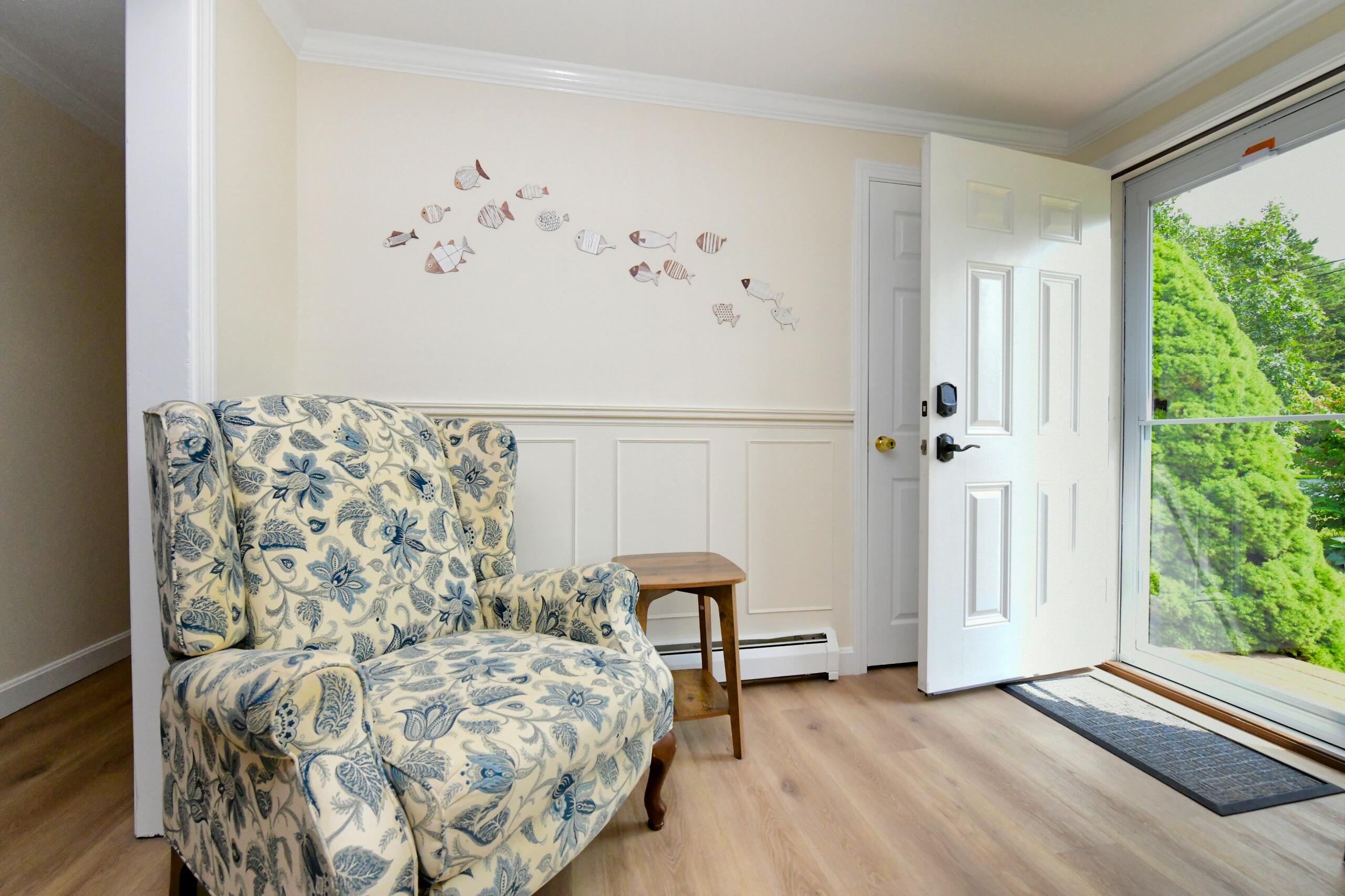 15 Sachem Drive Property Photo 3