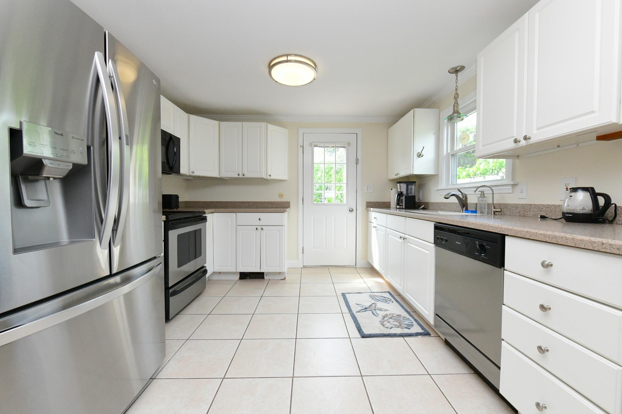 15 Sachem Drive Property Photo 10