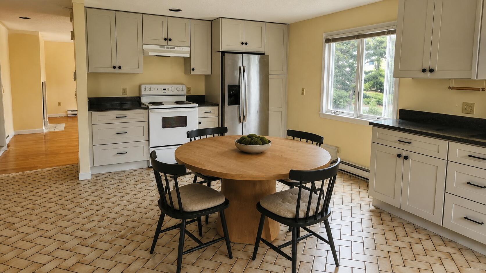 131 Whippoorwill Circle Property Photo 4
