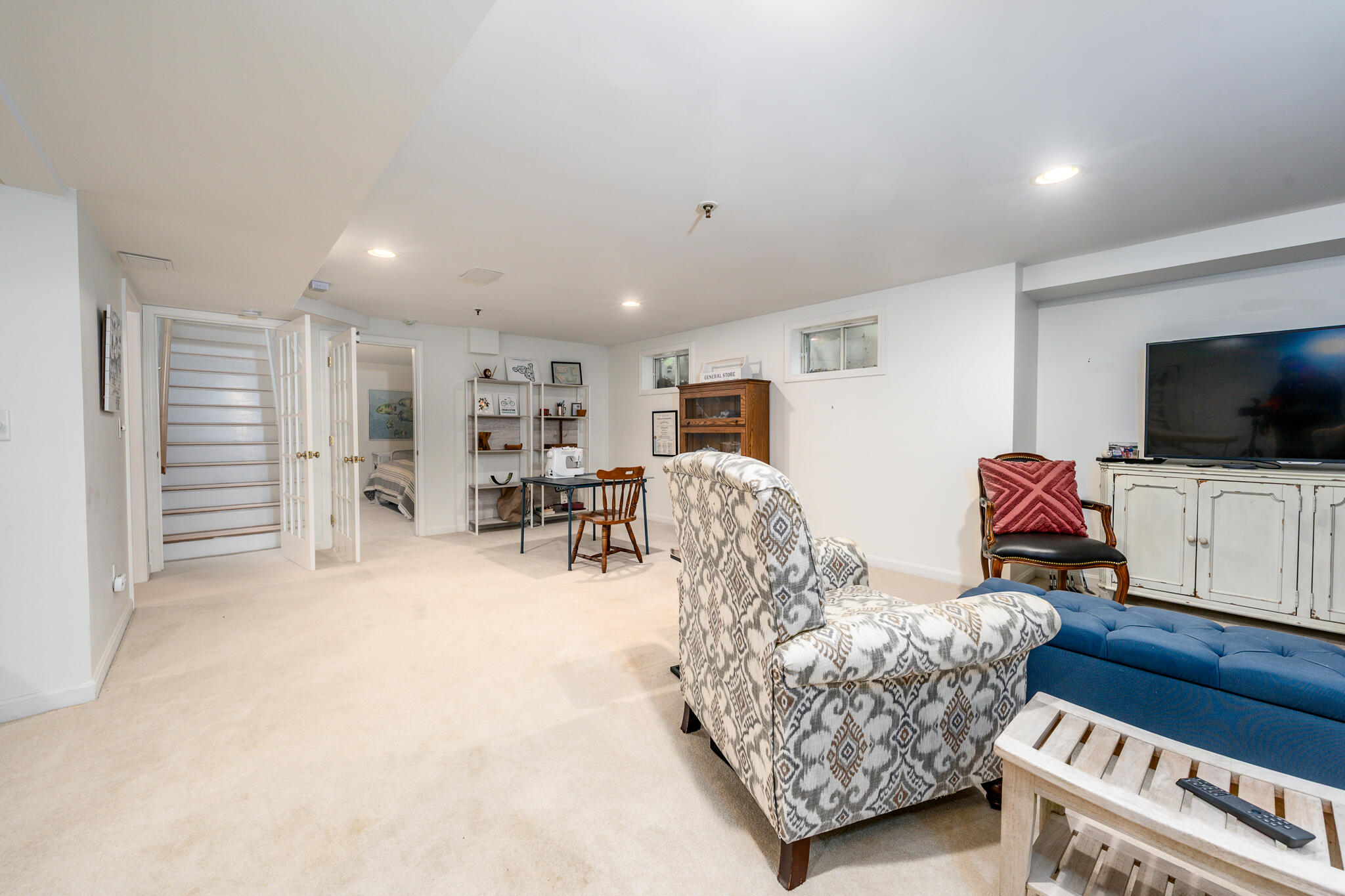 8 Executive Drive Property Photo 24