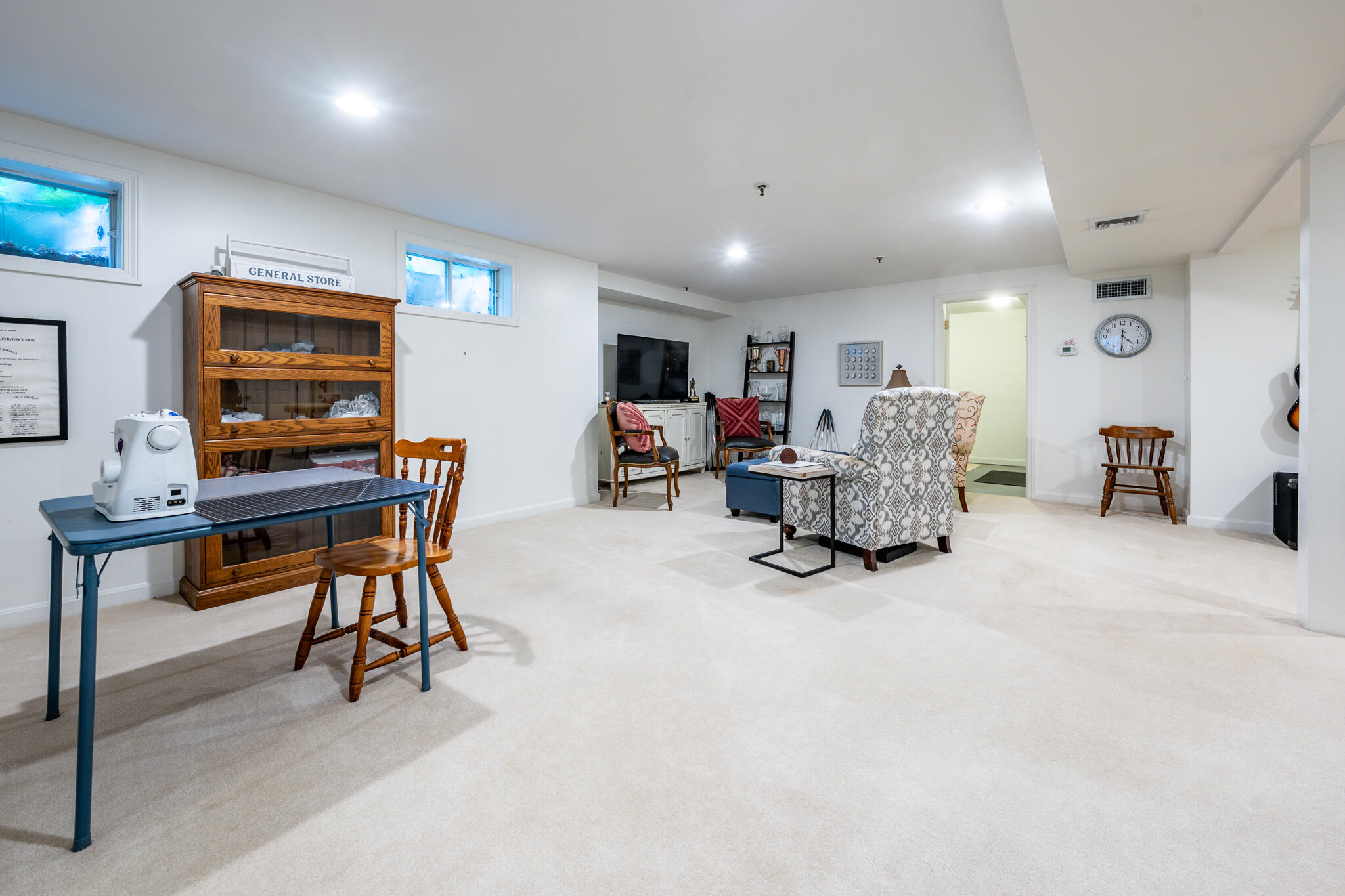 8 Executive Drive Property Photo 25