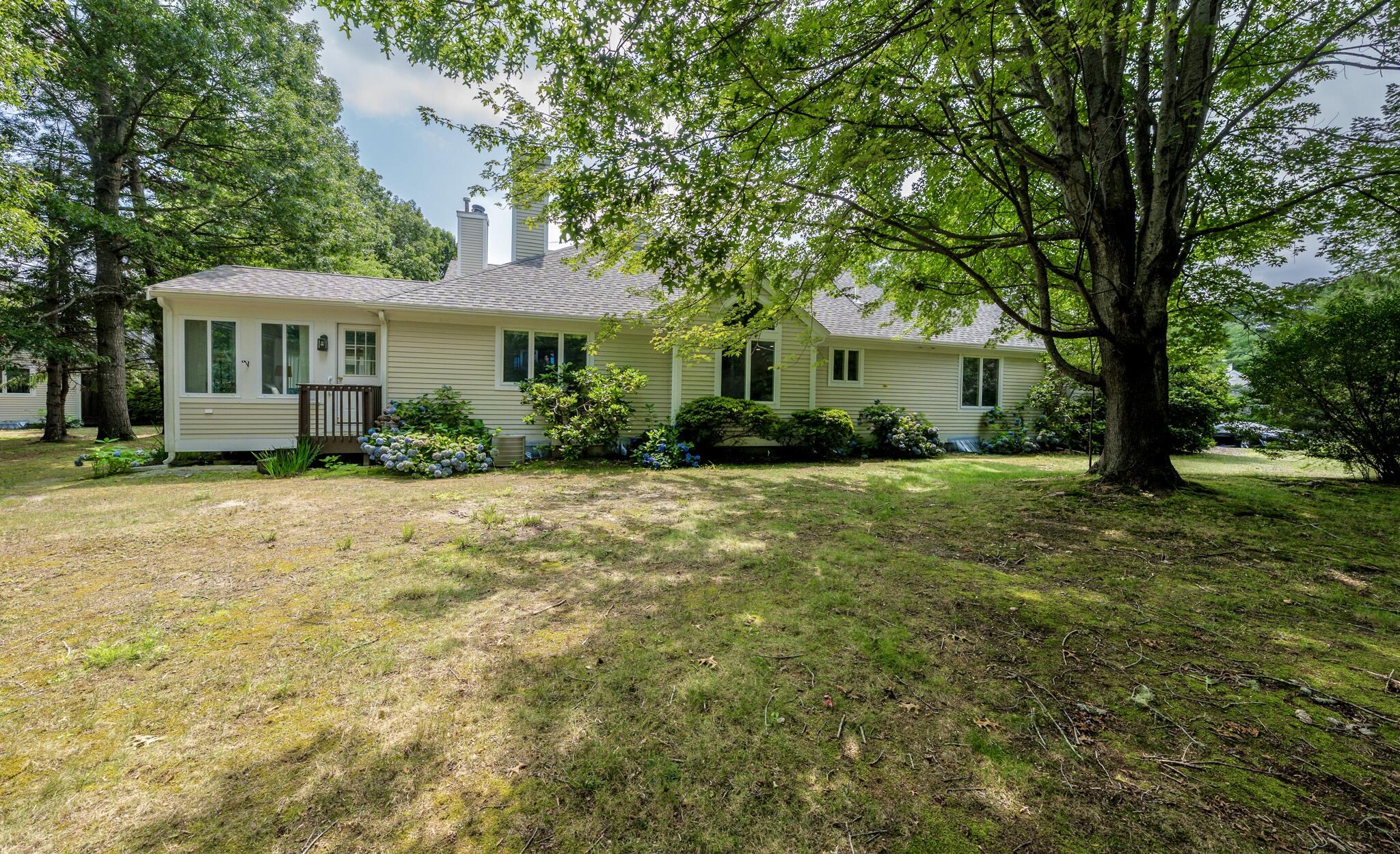 8 Executive Drive Property Photo 31
