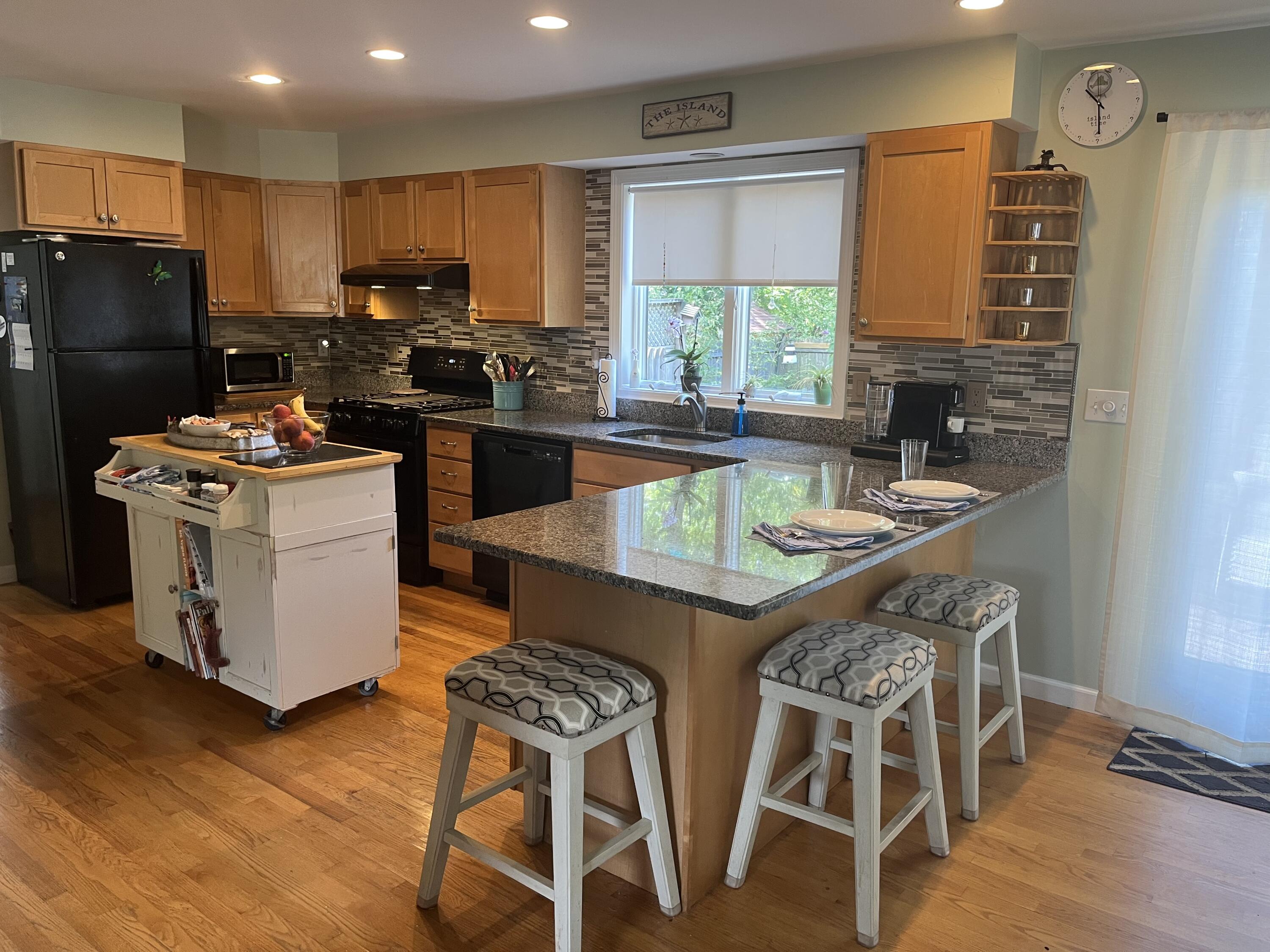323 County Road Property Photo 1
