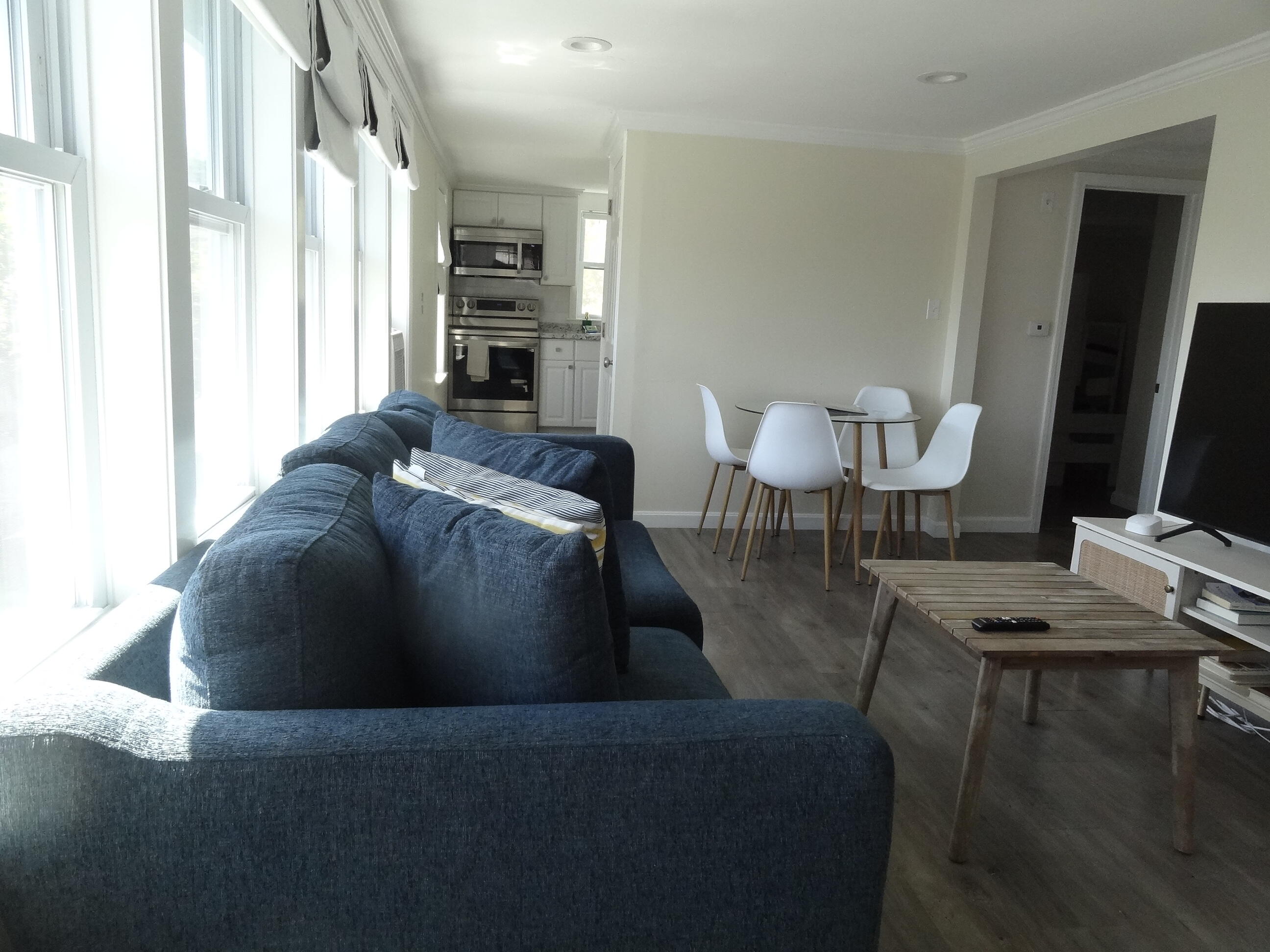 155 Bayview Street # B Property Photo 2