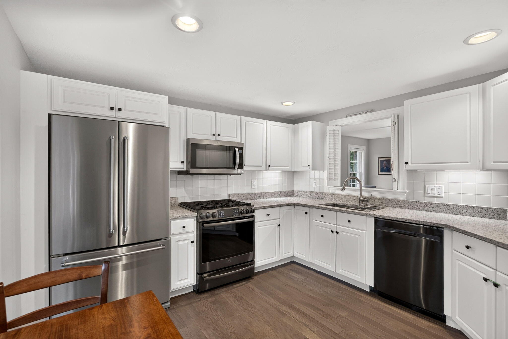 8 Elizabeth Circle Unit 8 Property Photo 10