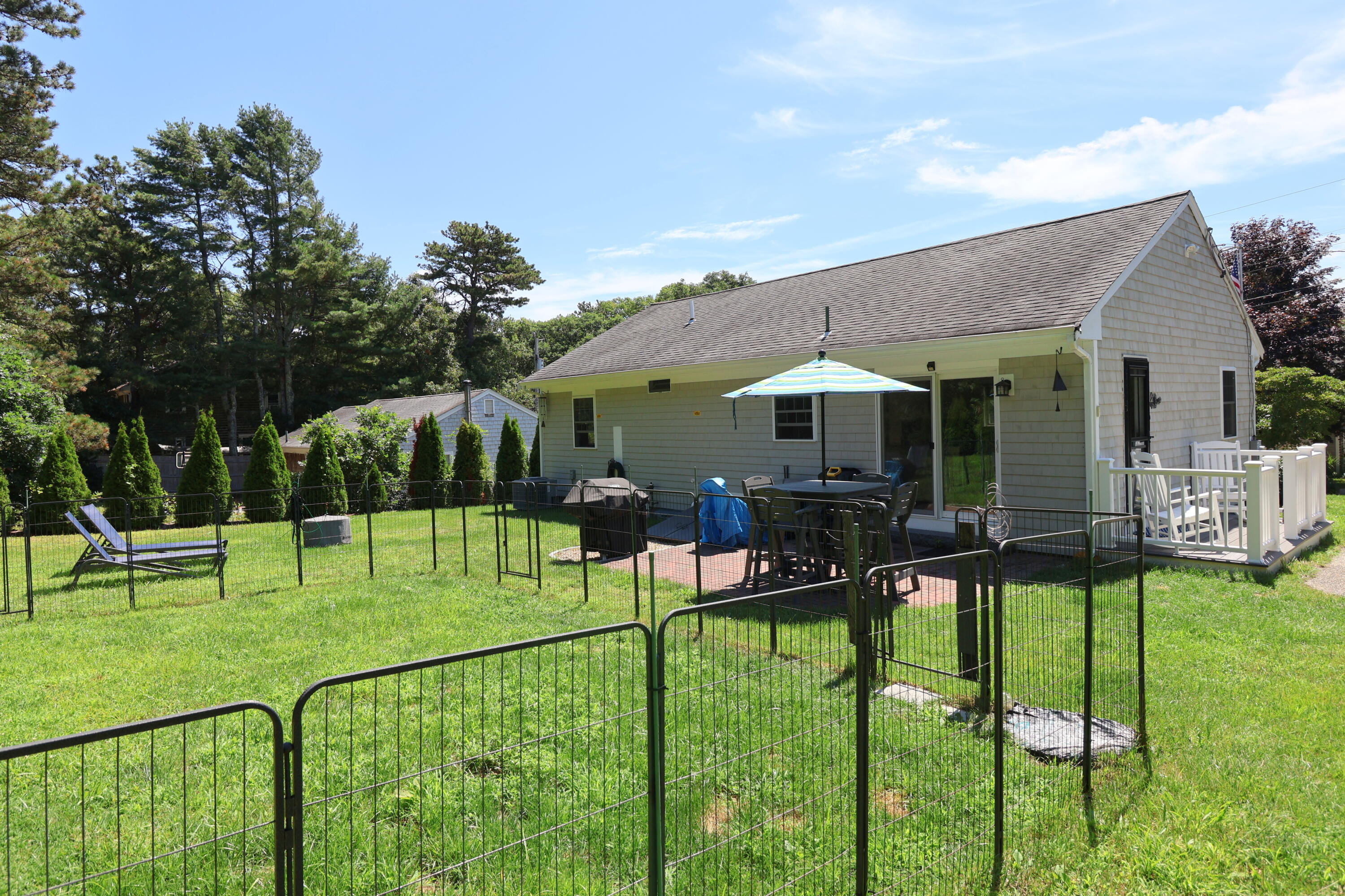 44 Debbie Lane Property Photo 18