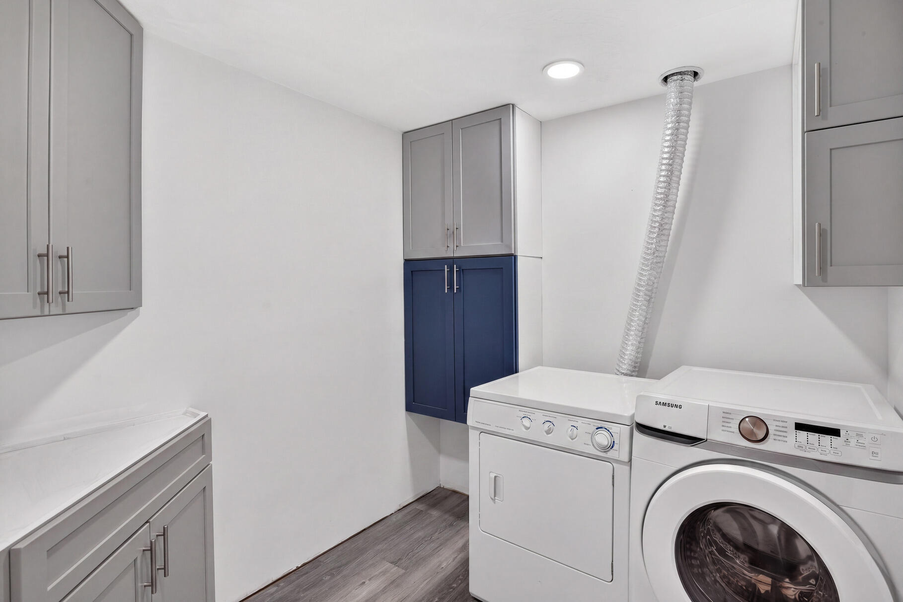 22603791 Property Photo 36