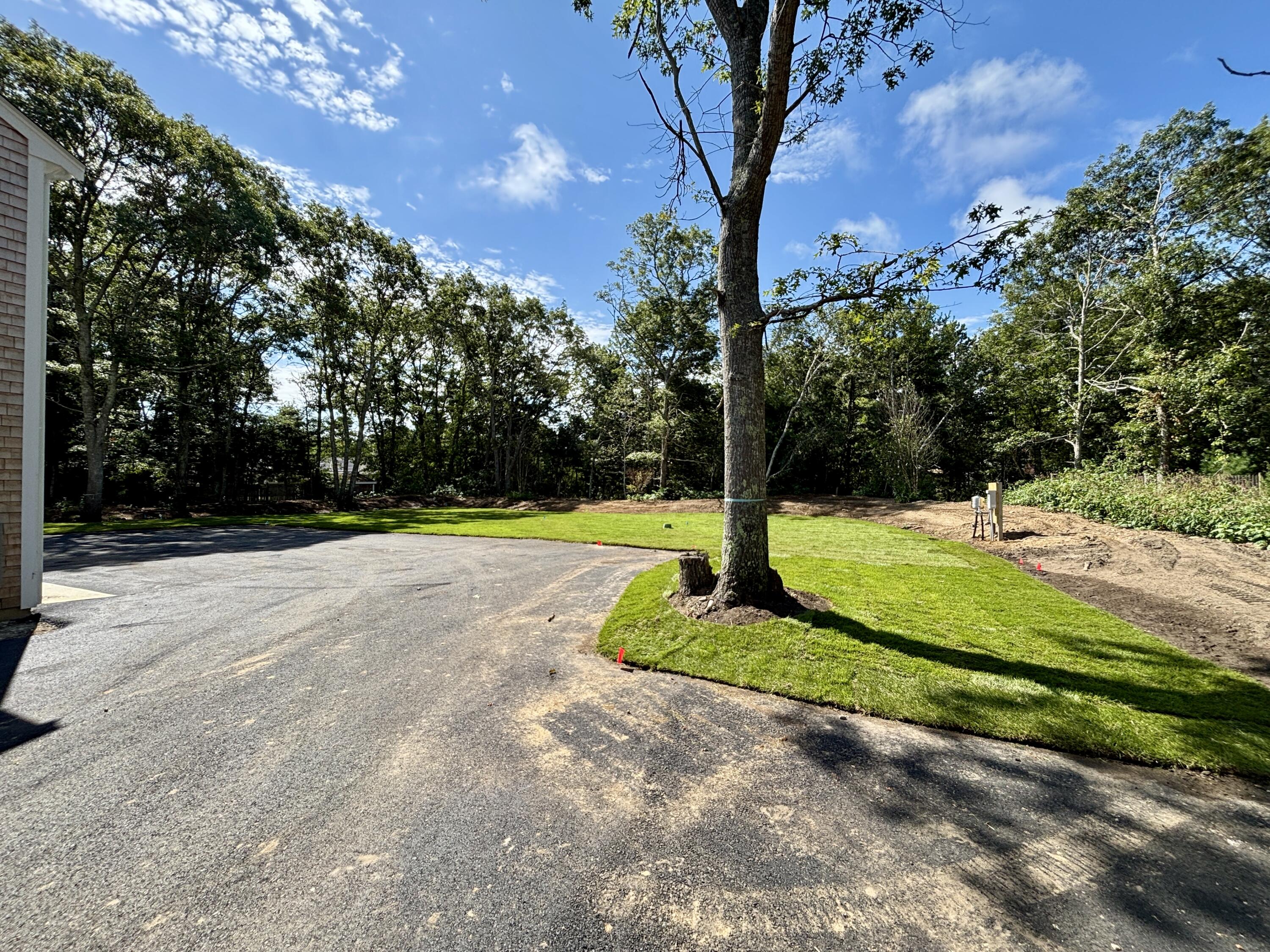 591 Wakeby Road Property Photo 9