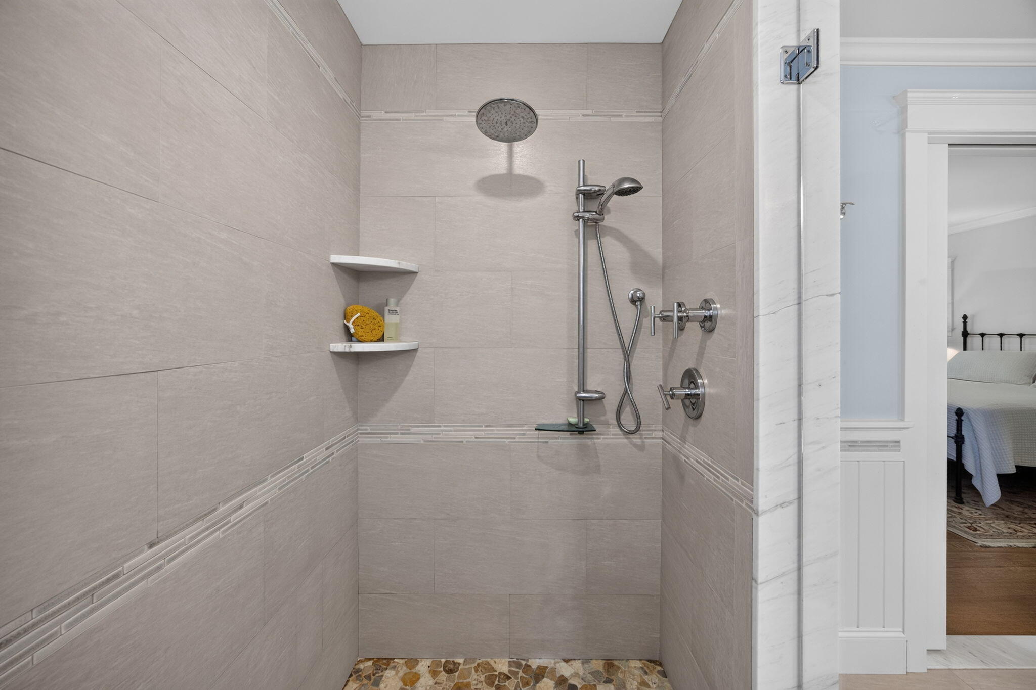 141 Hollingsworth Road Property Photo 28