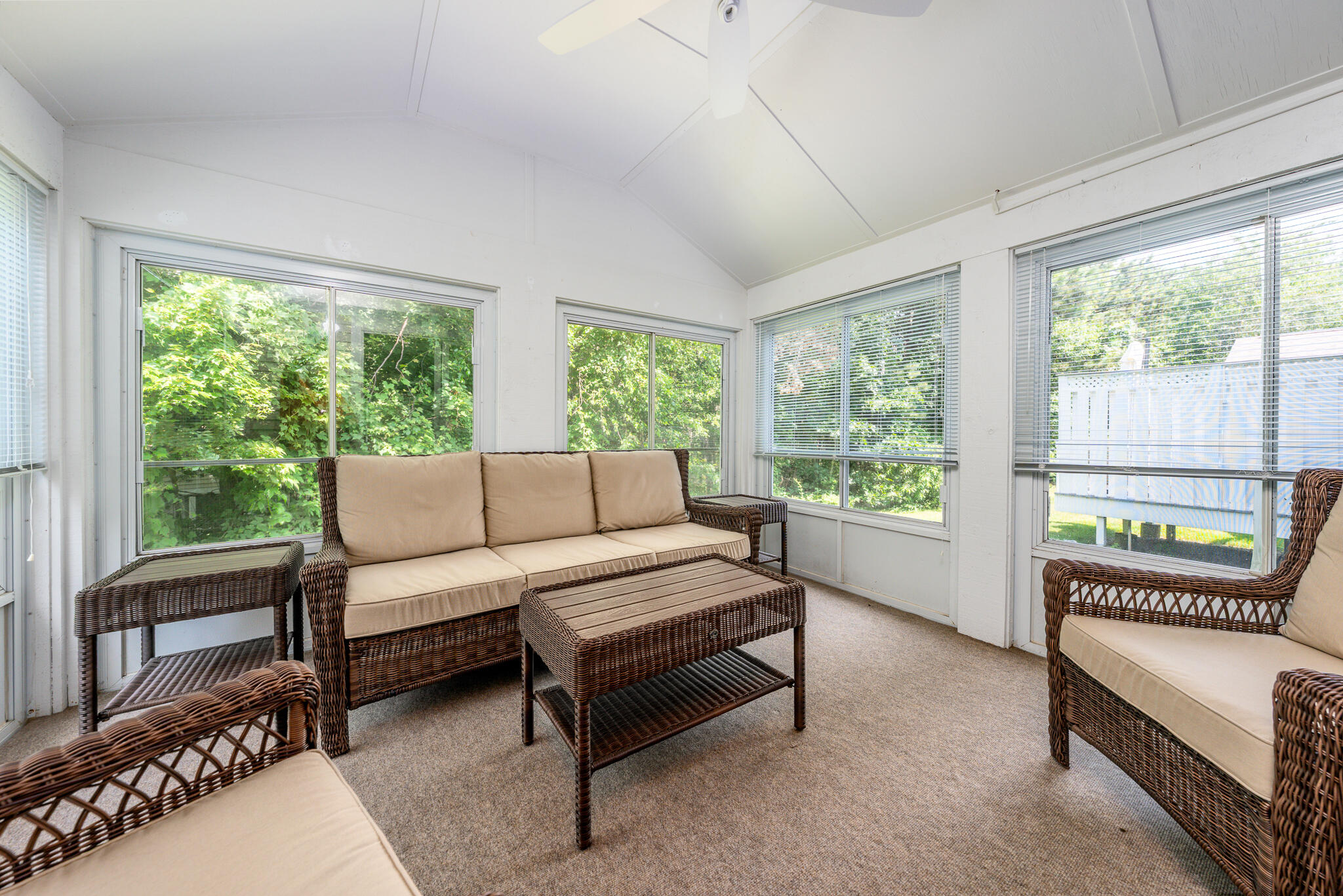 4 Portside Drive Property Photo 13