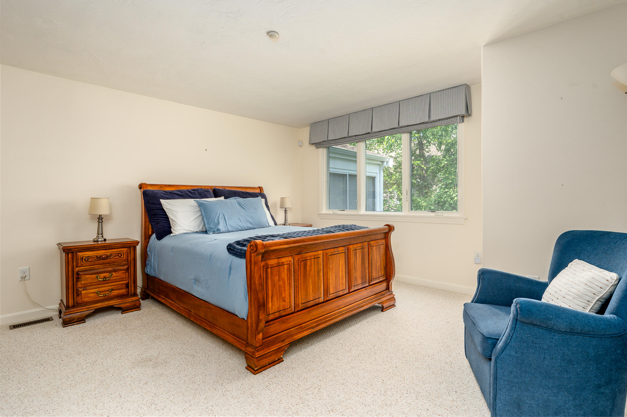 4 Portside Drive Property Photo 15