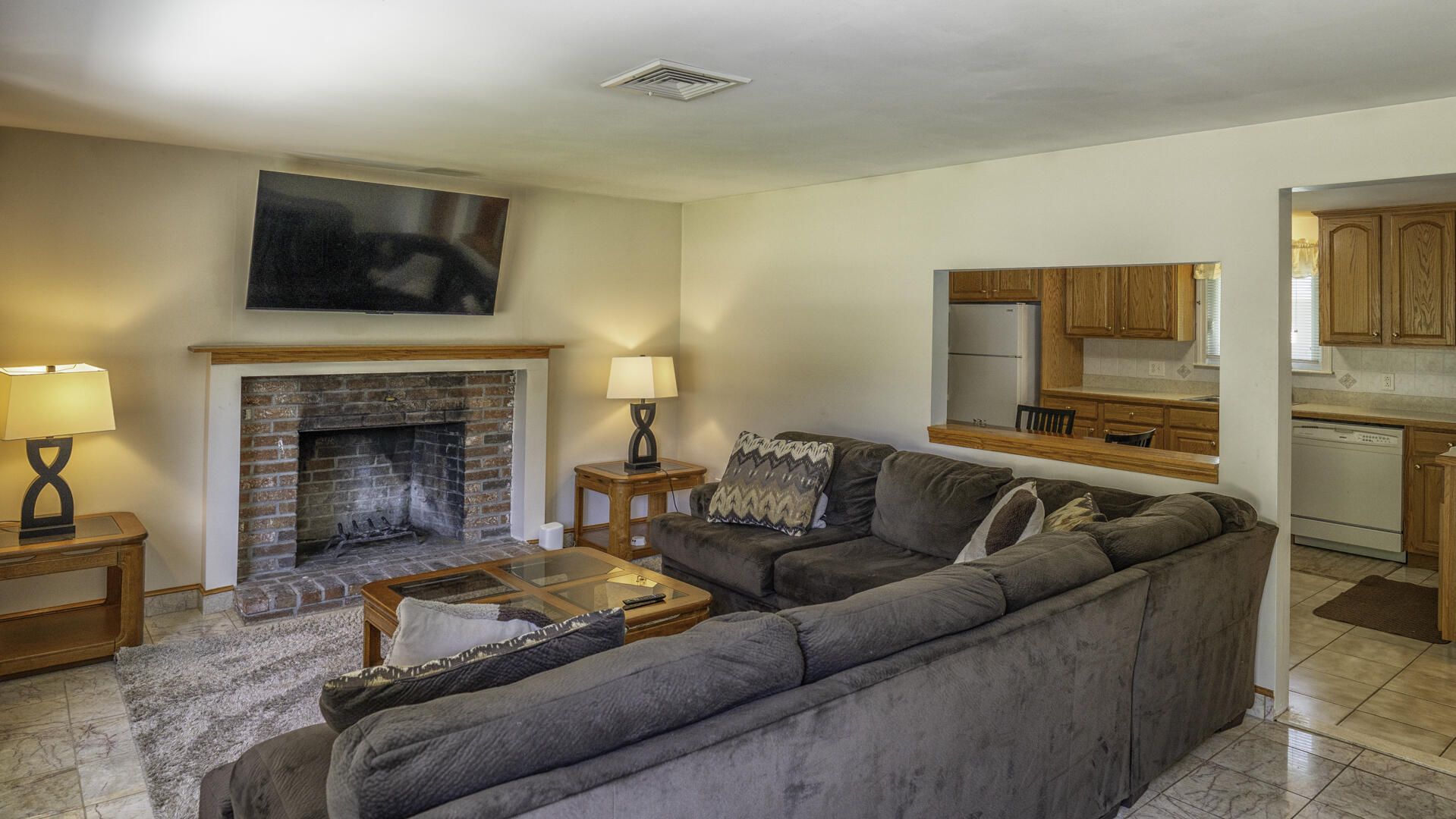 118 Walton Avenue Property Photo 2