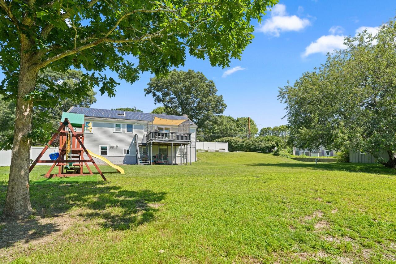 1109 Shootflying Hill Road Property Photo 2