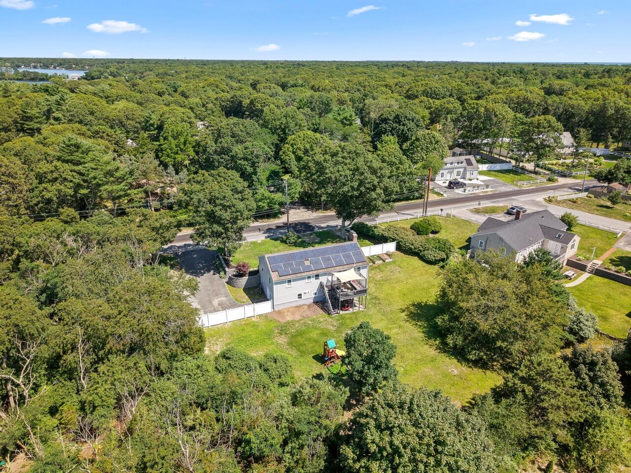 1109 Shootflying Hill Road Property Photo 5