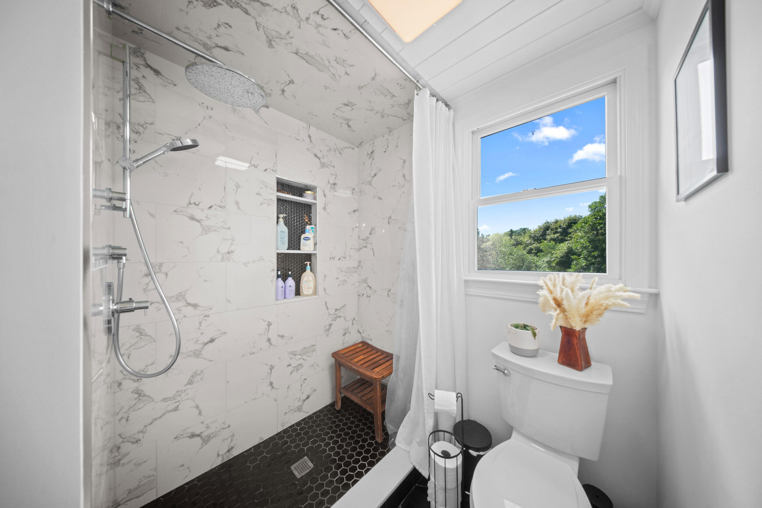 1109 Shootflying Hill Road Property Photo 20
