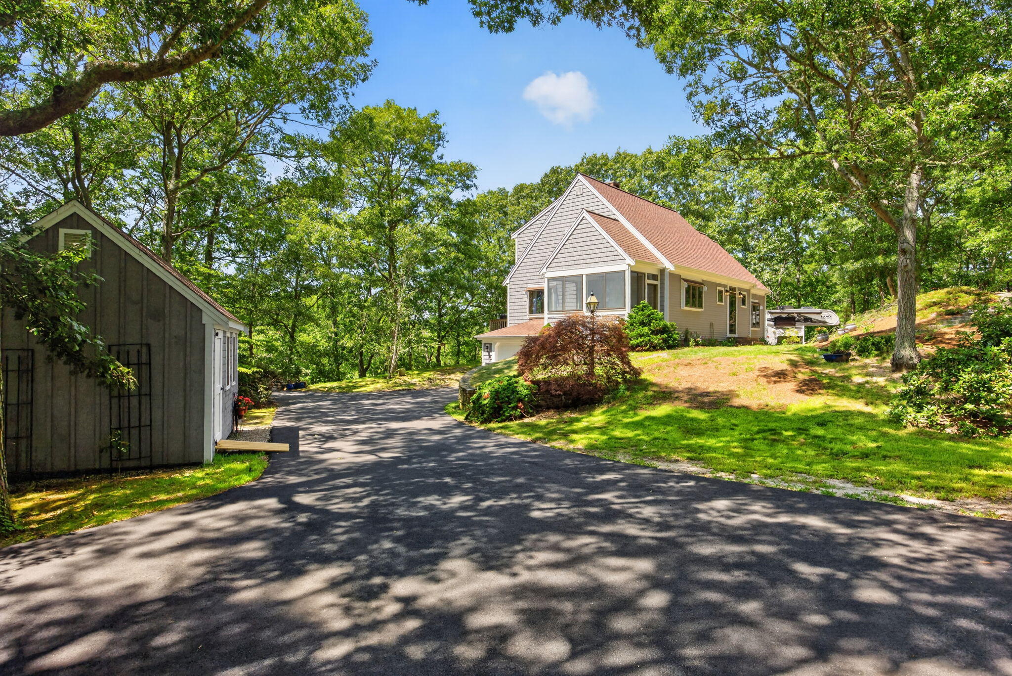 769 River Road Property Photo 1