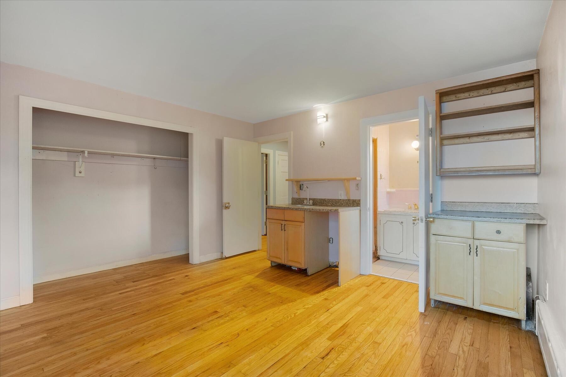 198 Bristol Avenue Property Photo 20