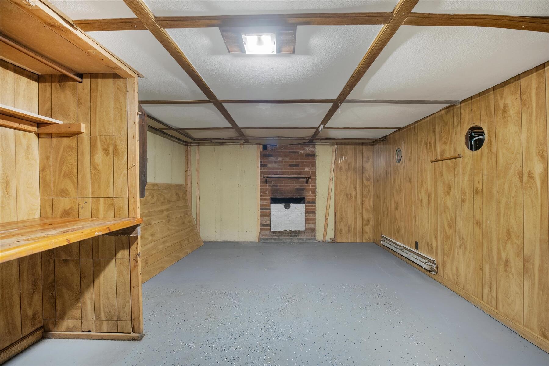 198 Bristol Avenue Property Photo 26