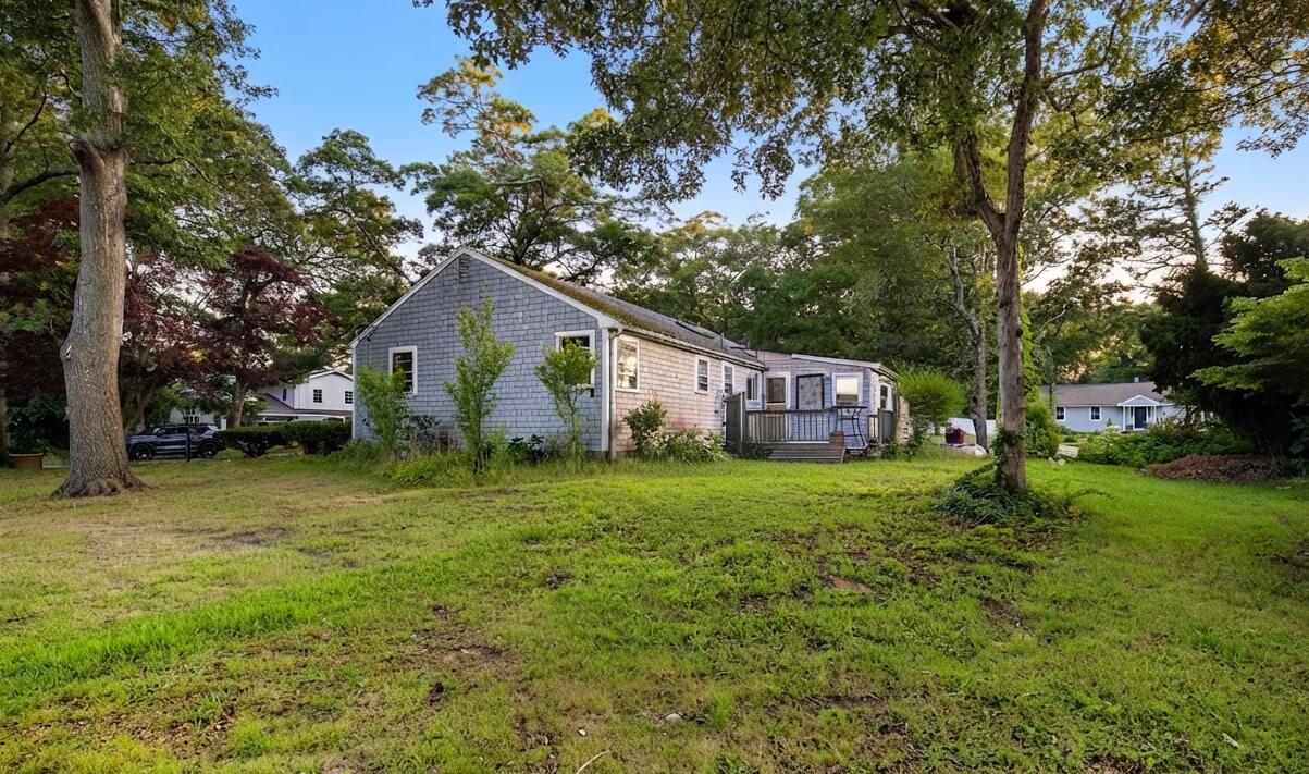 198 Bristol Avenue Property Photo 29