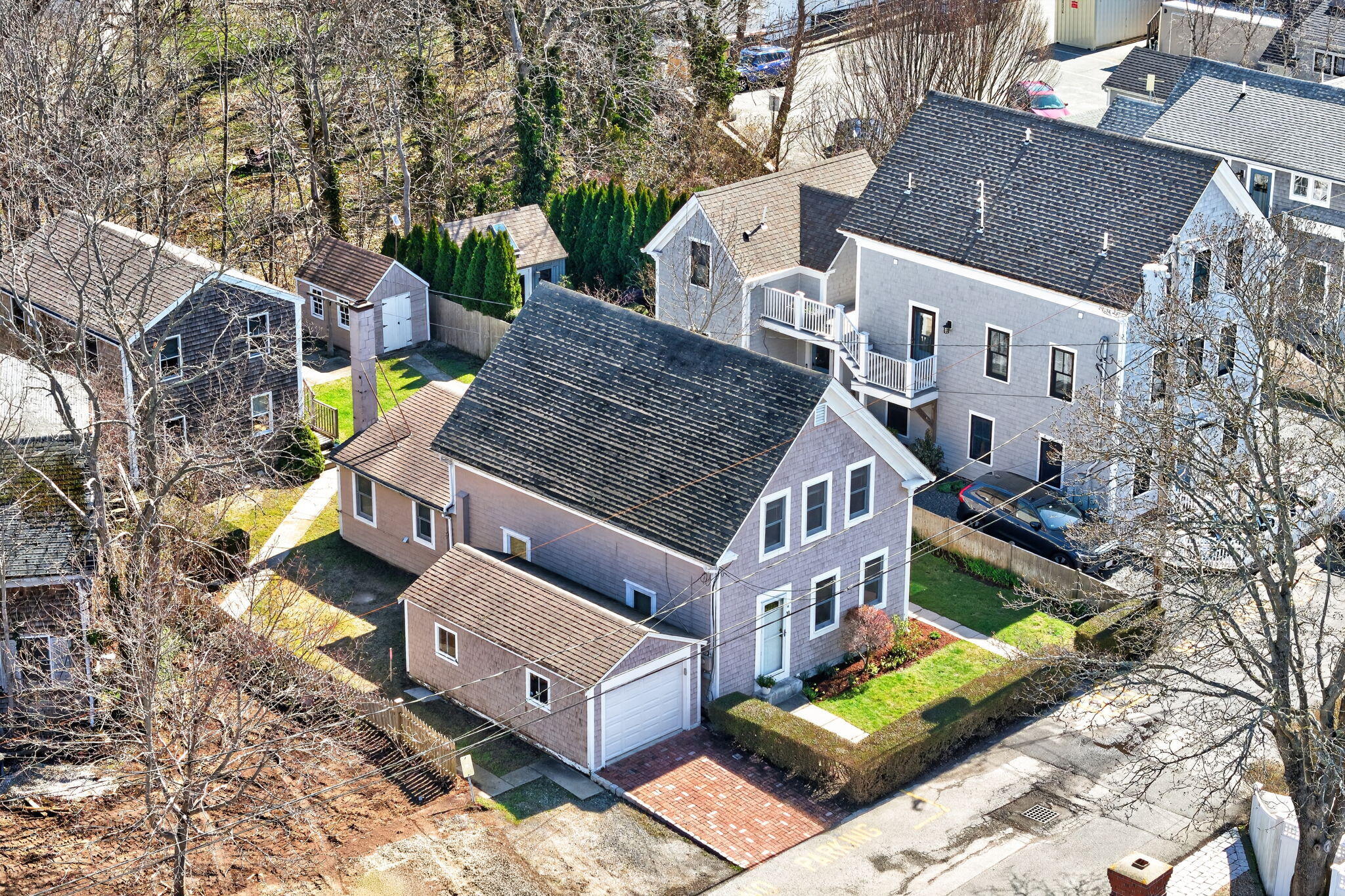 31 Conant Street Property Photo 3