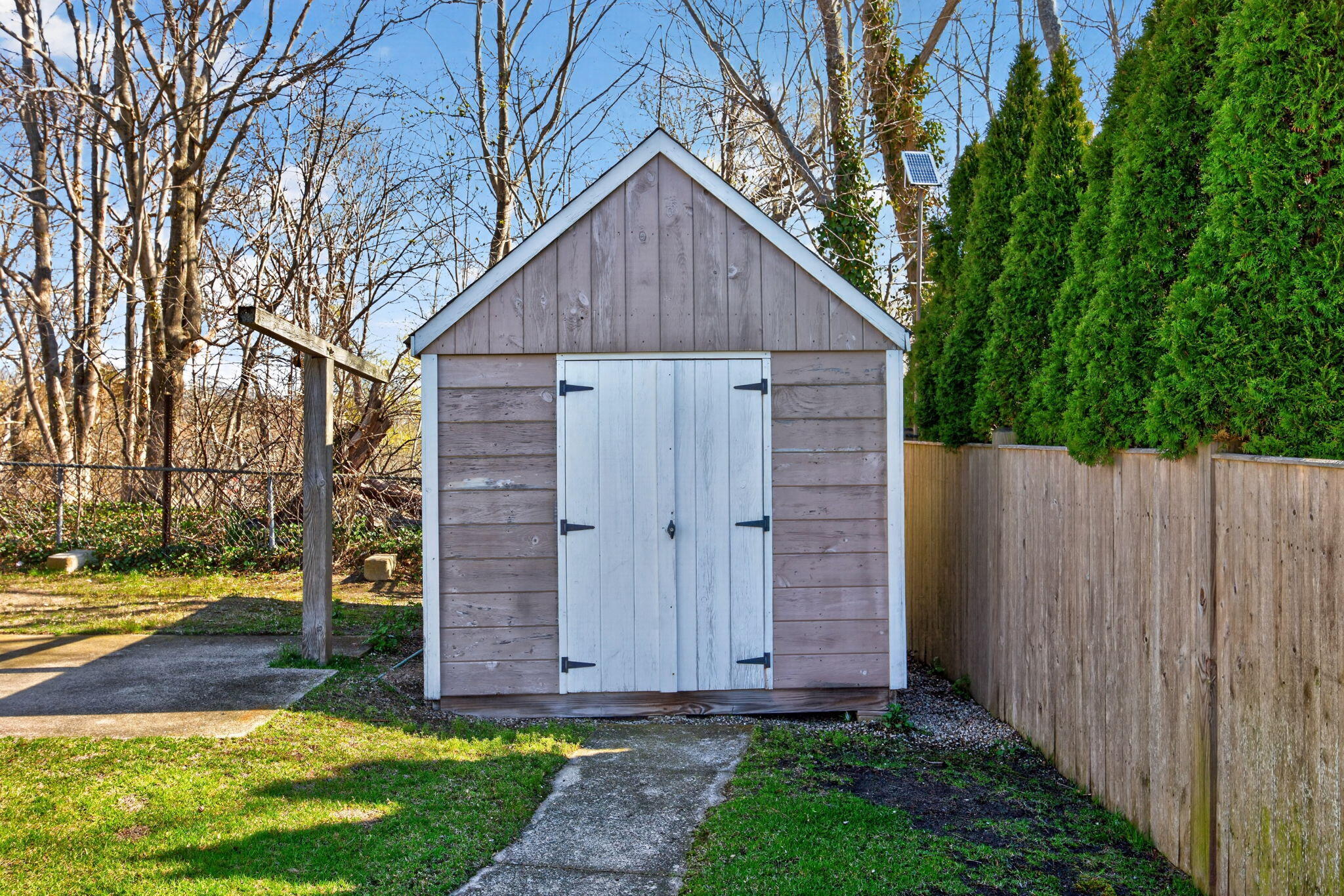 31 Conant Street Property Photo 9