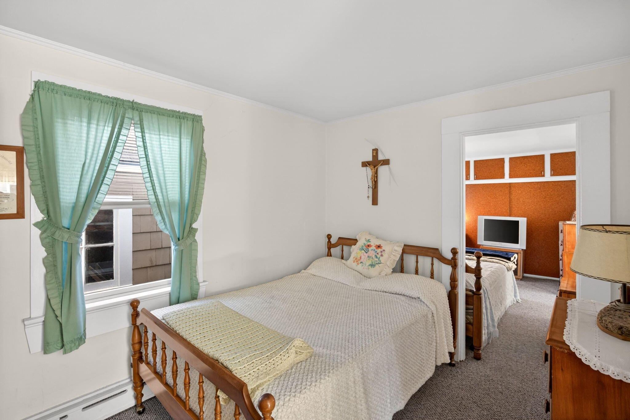 31 Conant Street Property Photo 23
