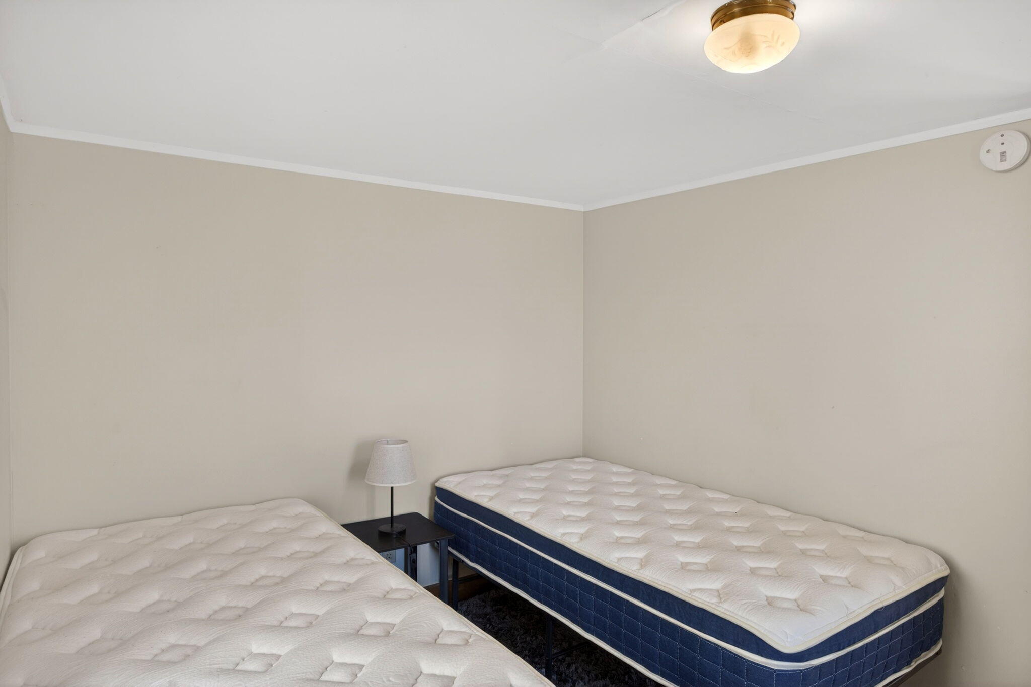 31 Conant Street Property Photo 48