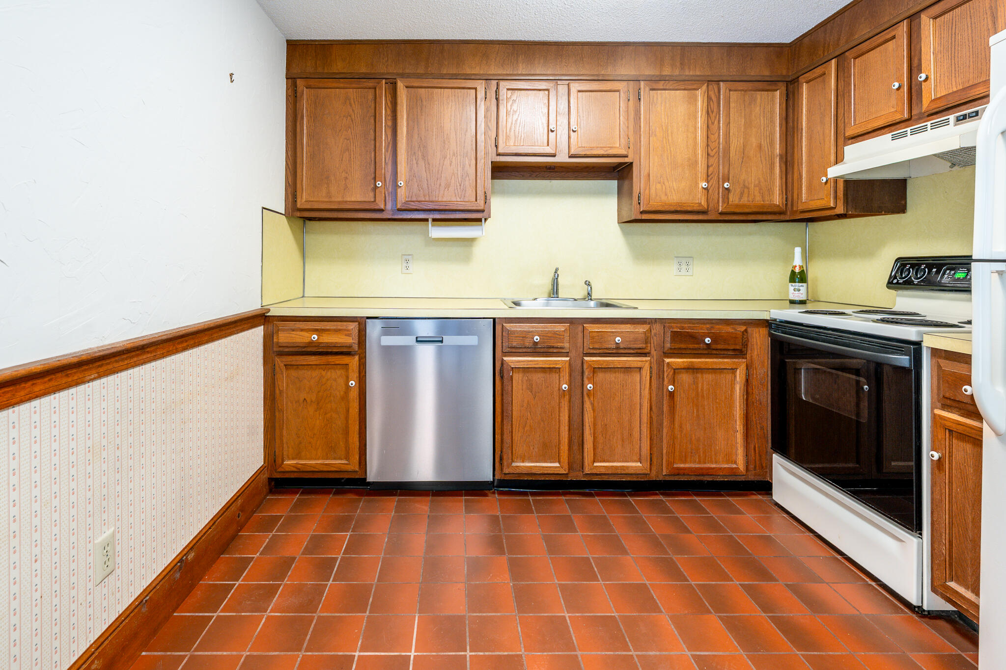 41 Bridle Path Property Photo 16