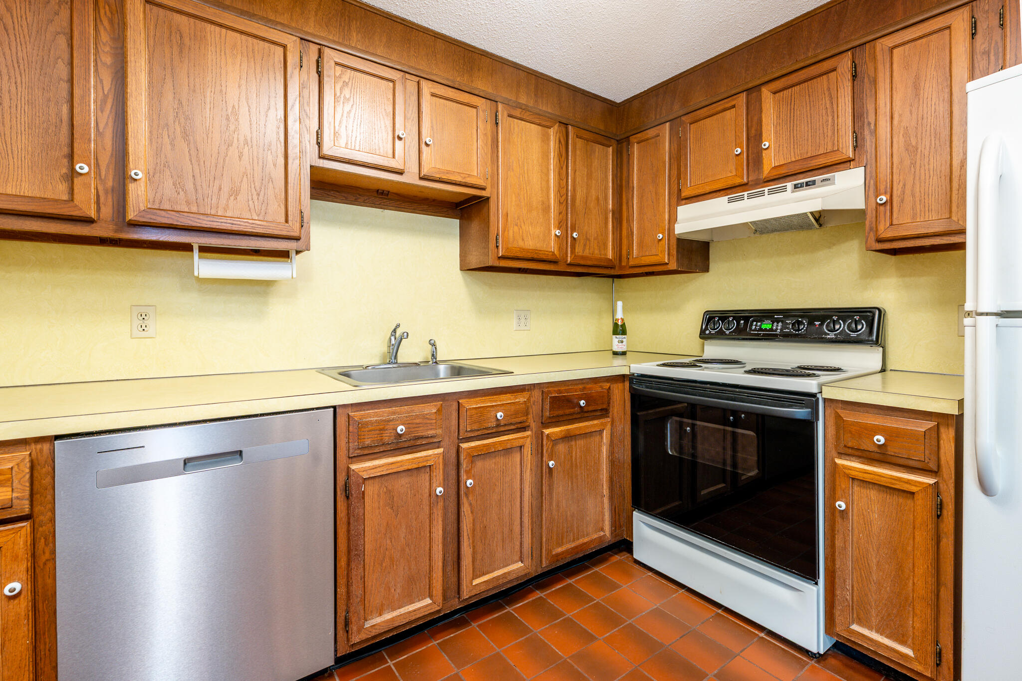 41 Bridle Path Property Photo 18